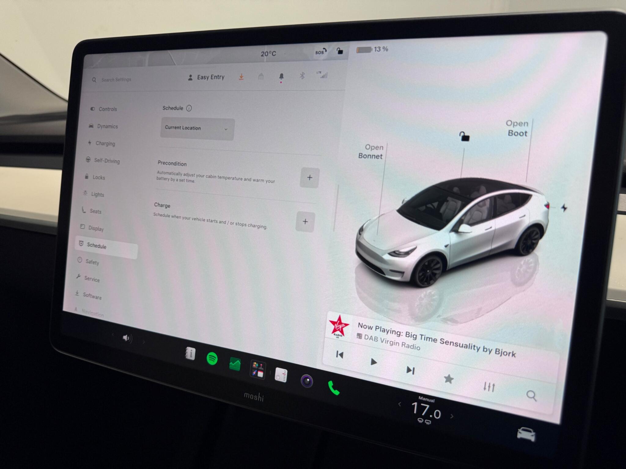 Tesla Model Y view 42