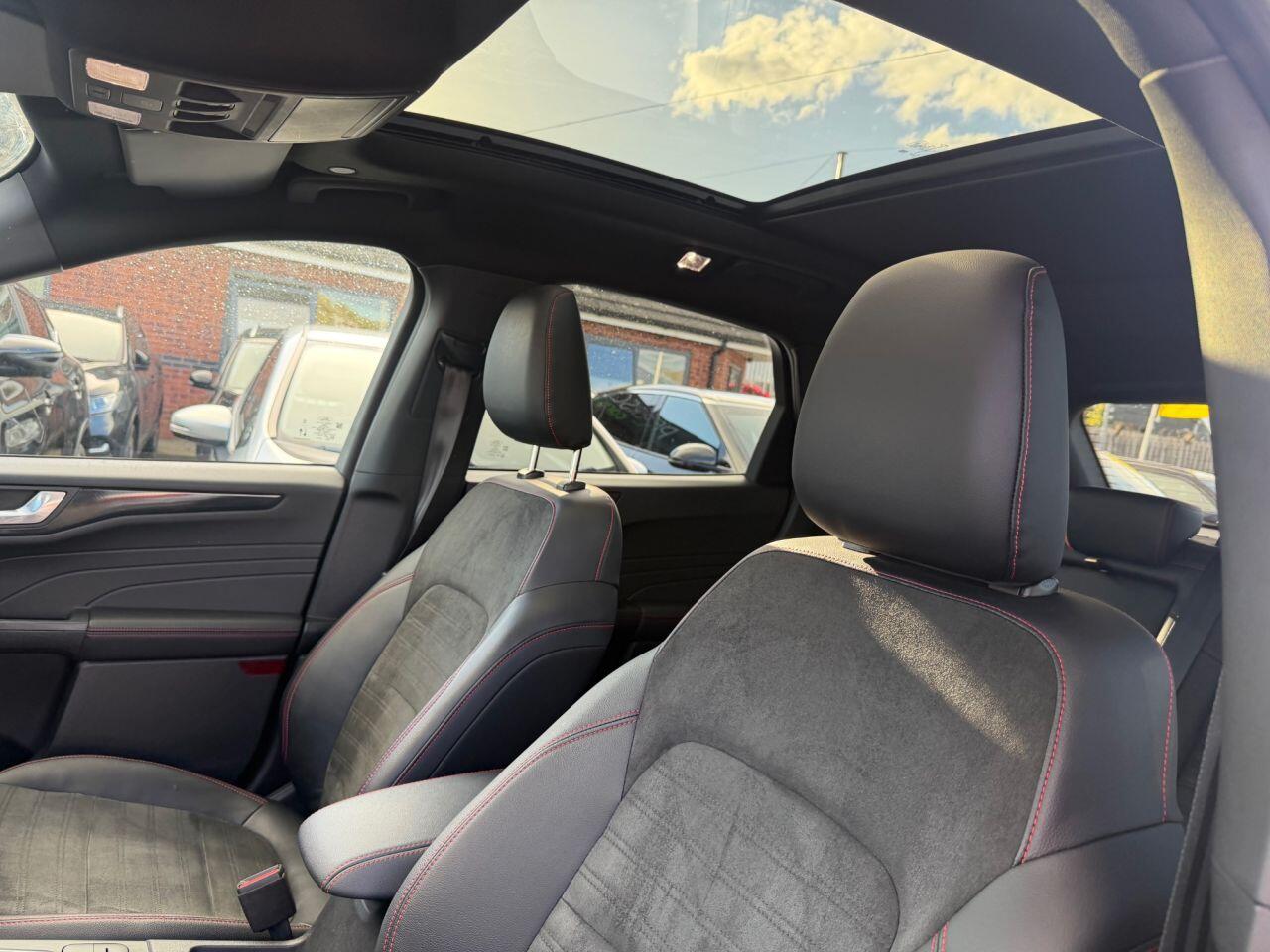 Ford Kuga view 43