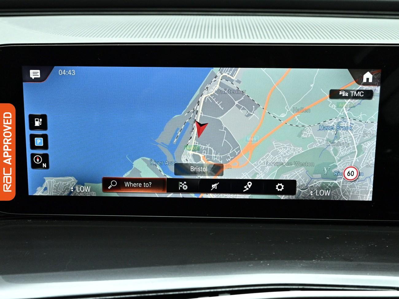 Mercedes-Benz EQC view 16
