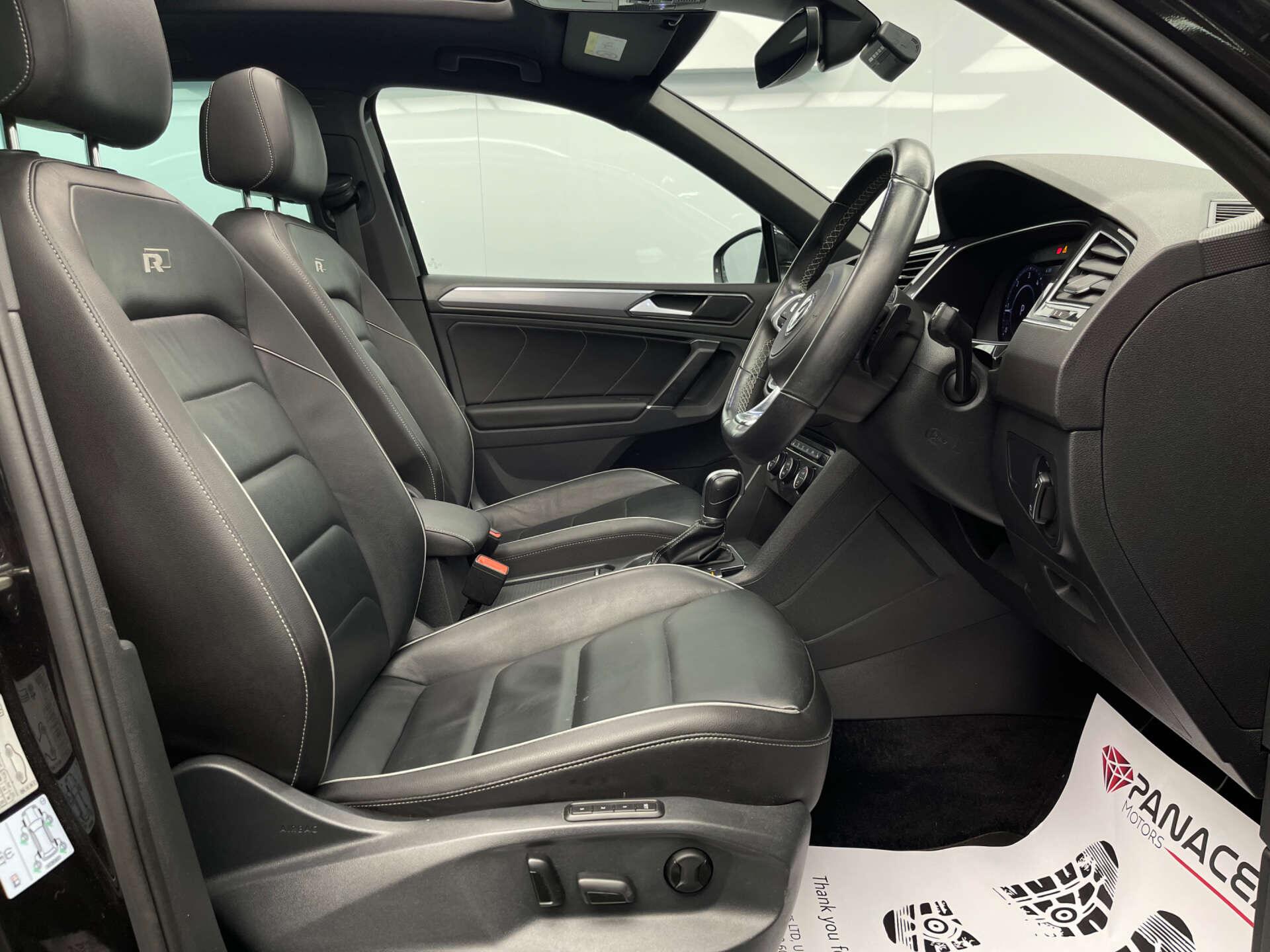 Volkswagen Tiguan view 11
