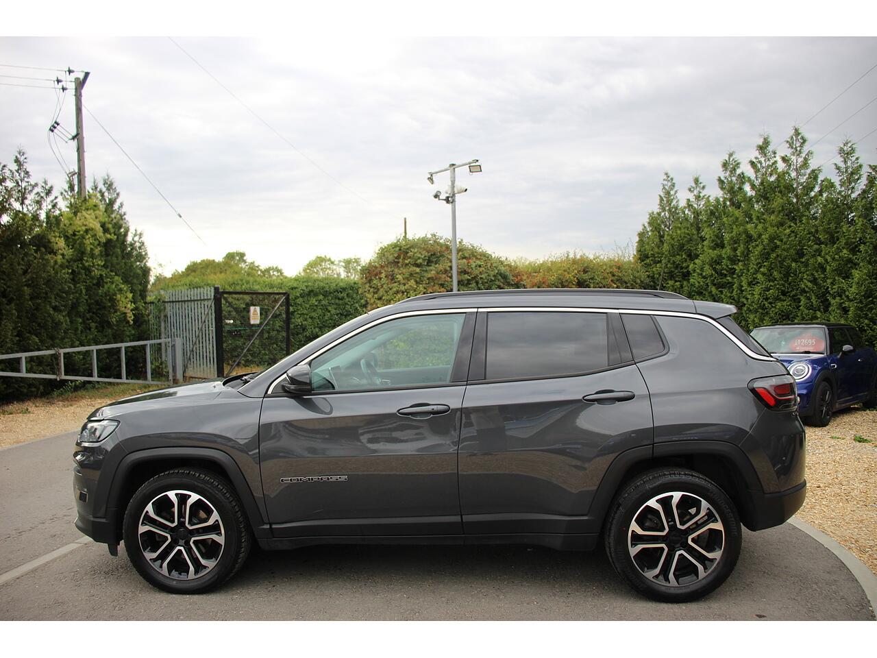 Jeep Compass view 9