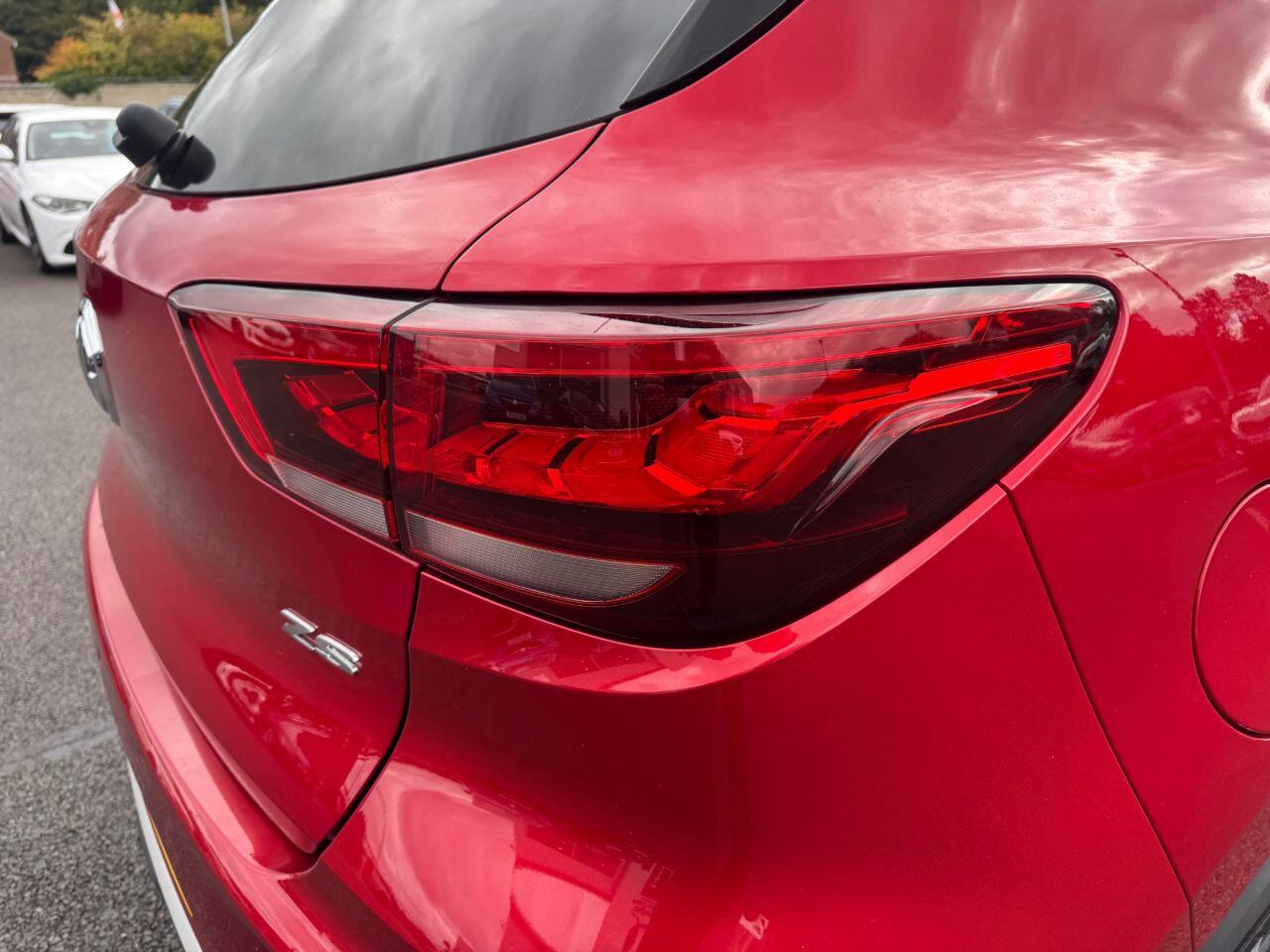 MG MG ZS view 21