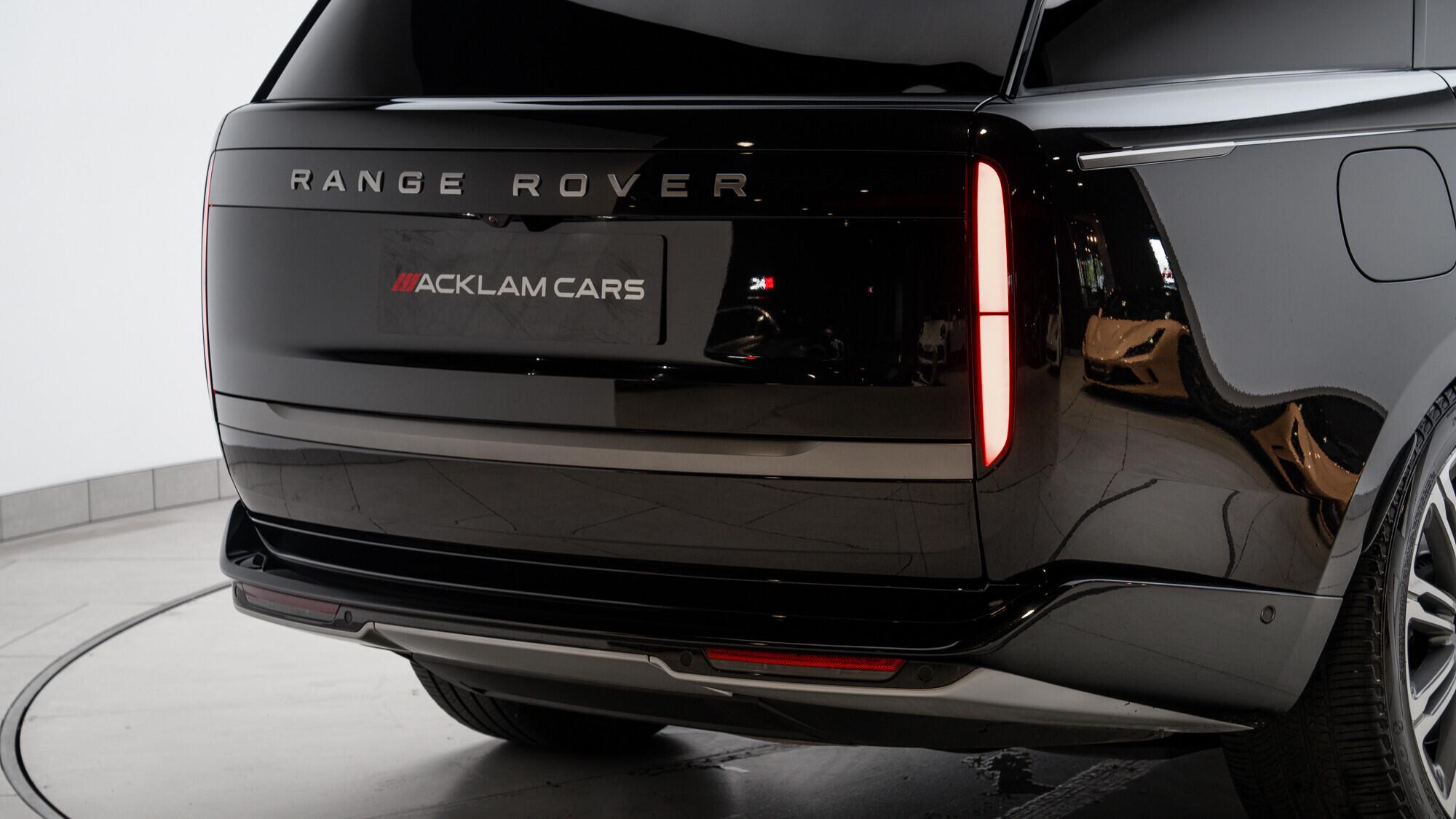 Land Rover Range Rover view 16