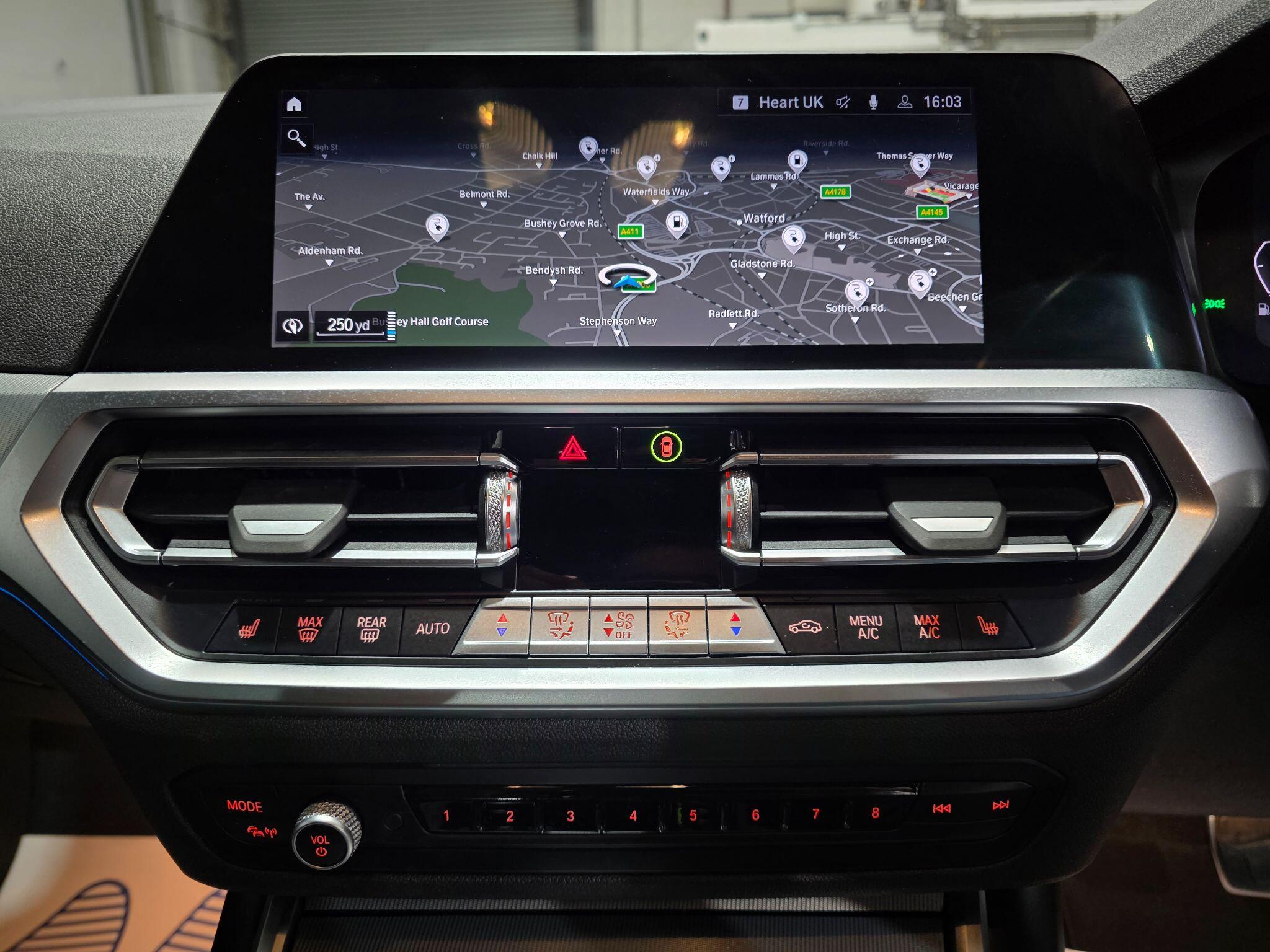BMW 3 Series view 7