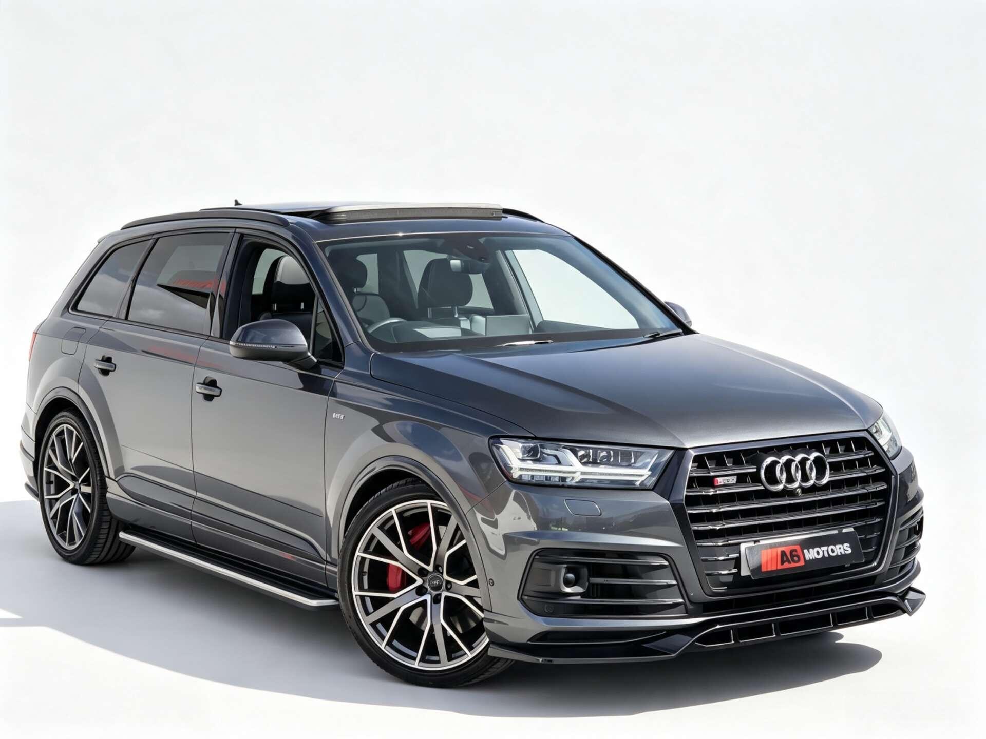 Audi SQ7 view 3