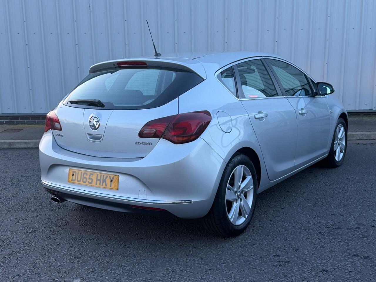 Vauxhall Astra view 10