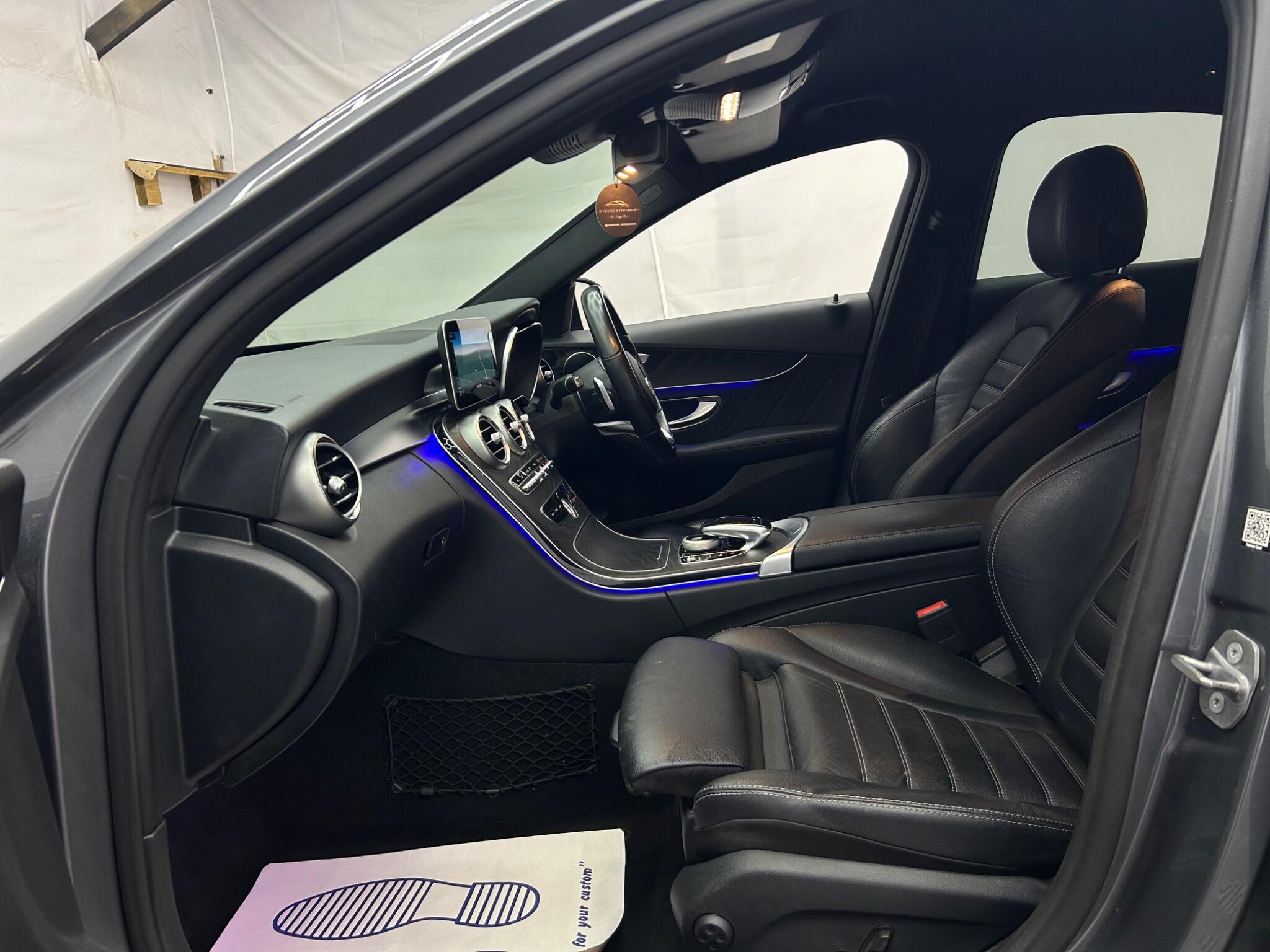 Mercedes-Benz C Class view 46