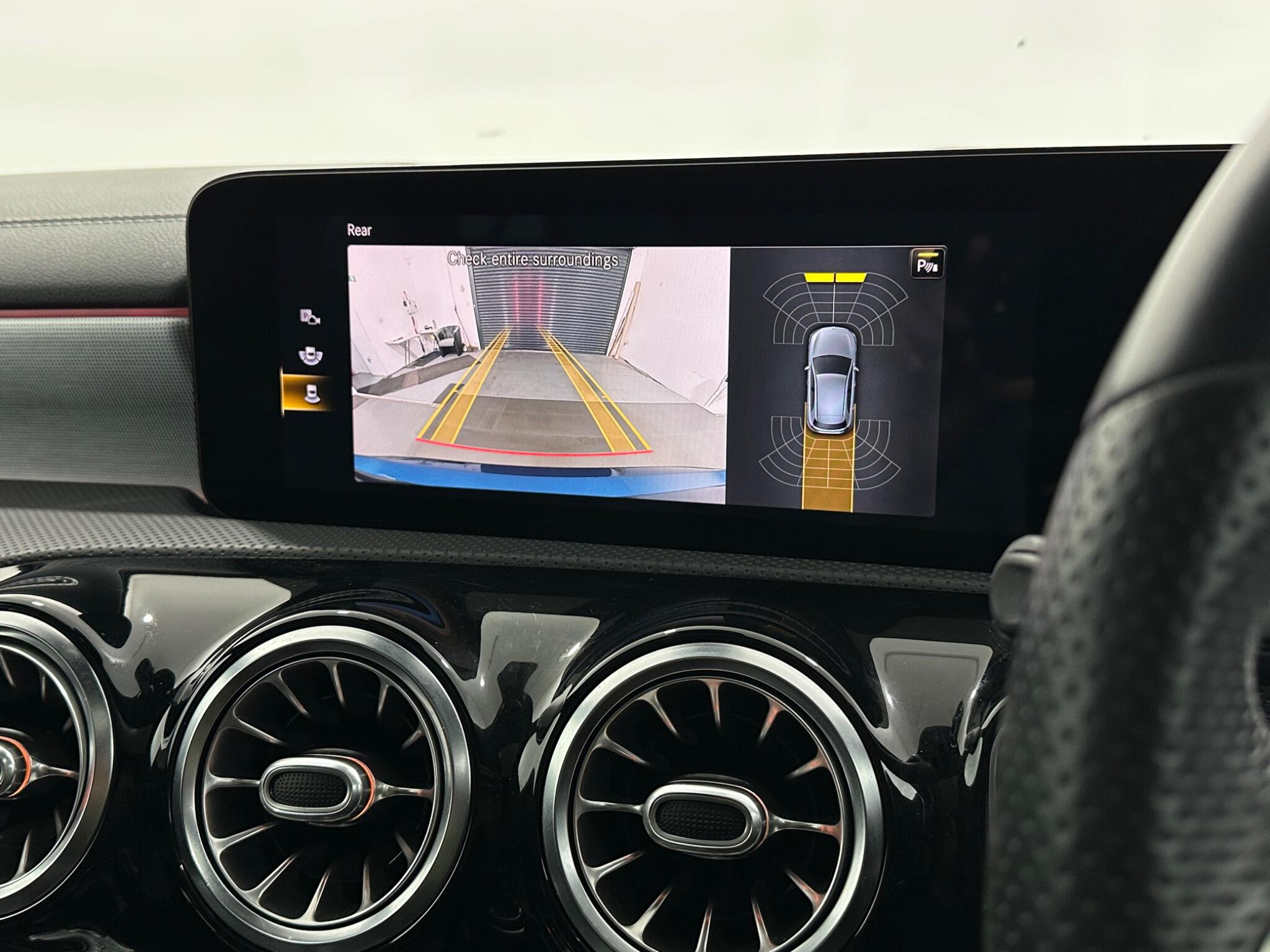 Mercedes-Benz A-Class view 25