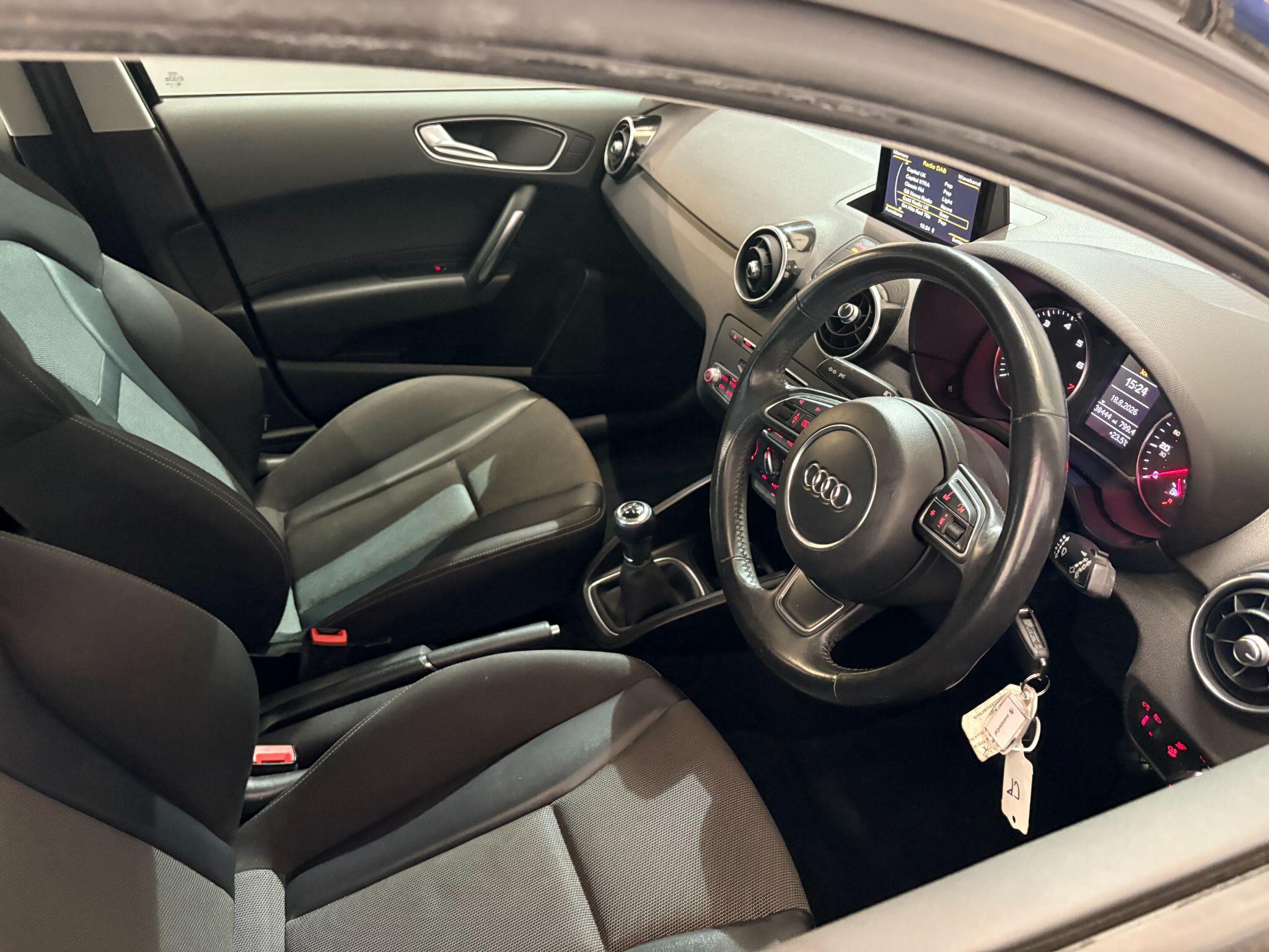 Audi A1 view 28