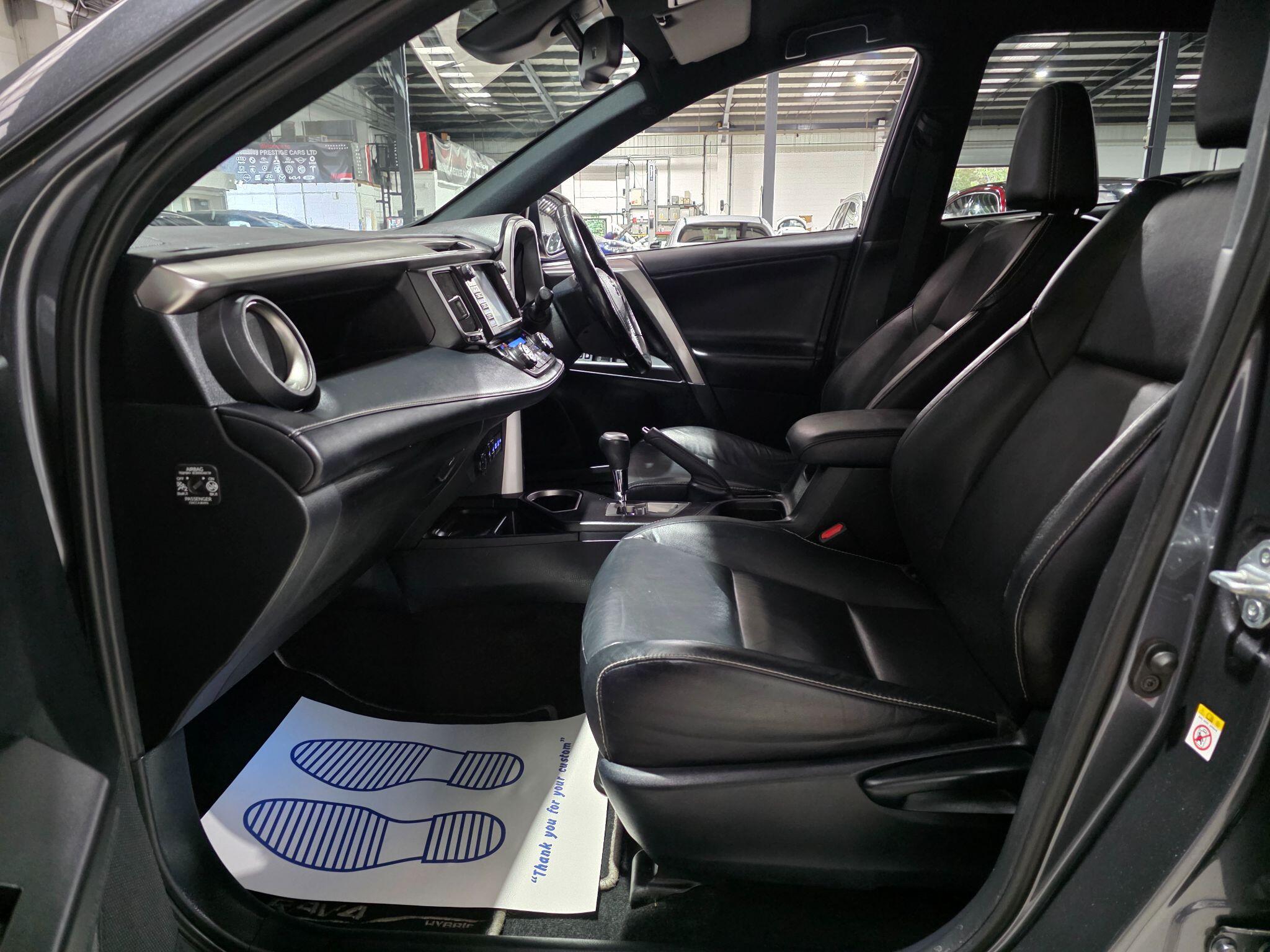 Toyota Rav4 view 25