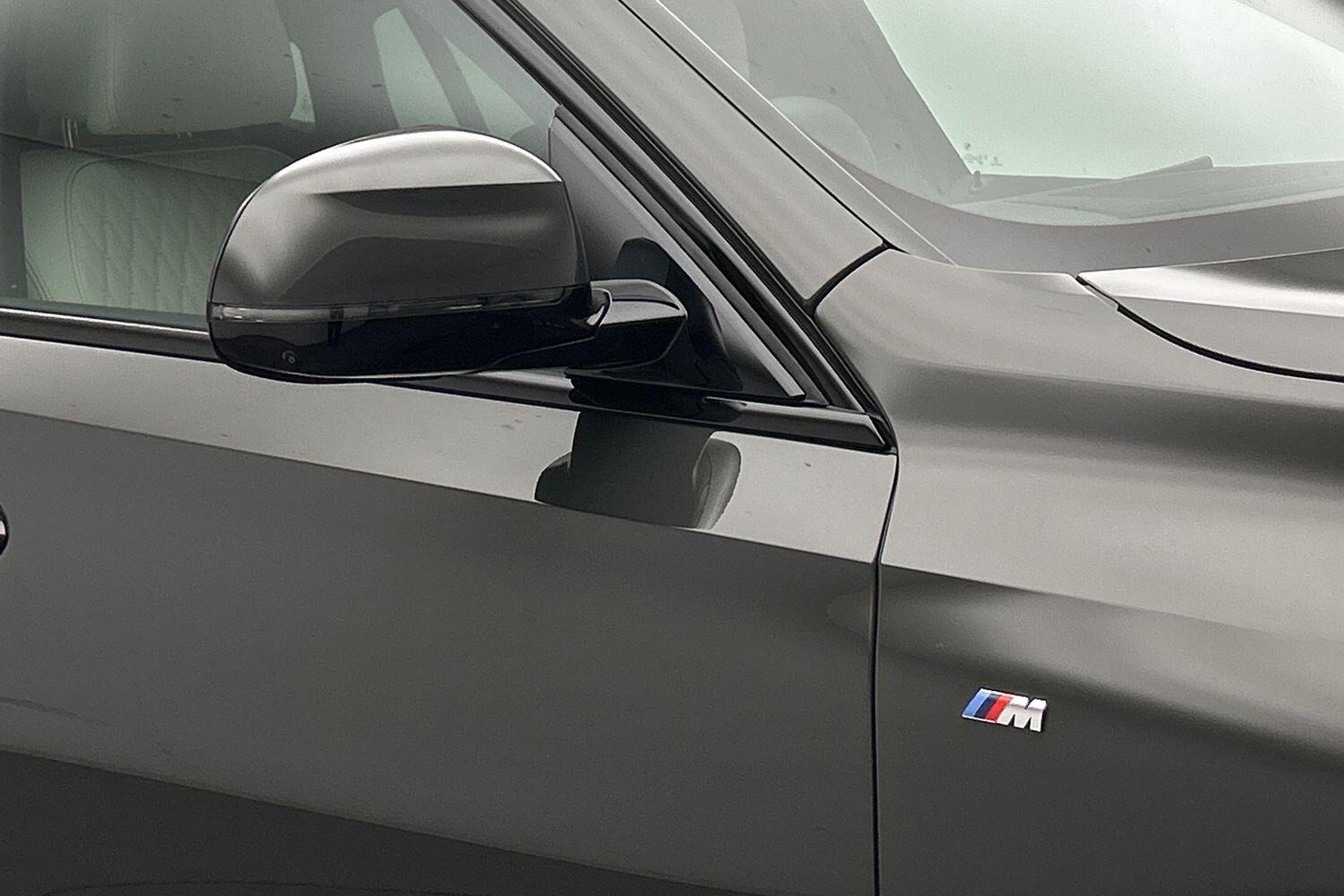 BMW X6 view 30