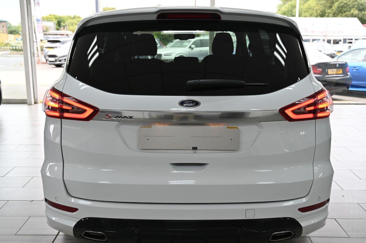 Ford S-Max view 11