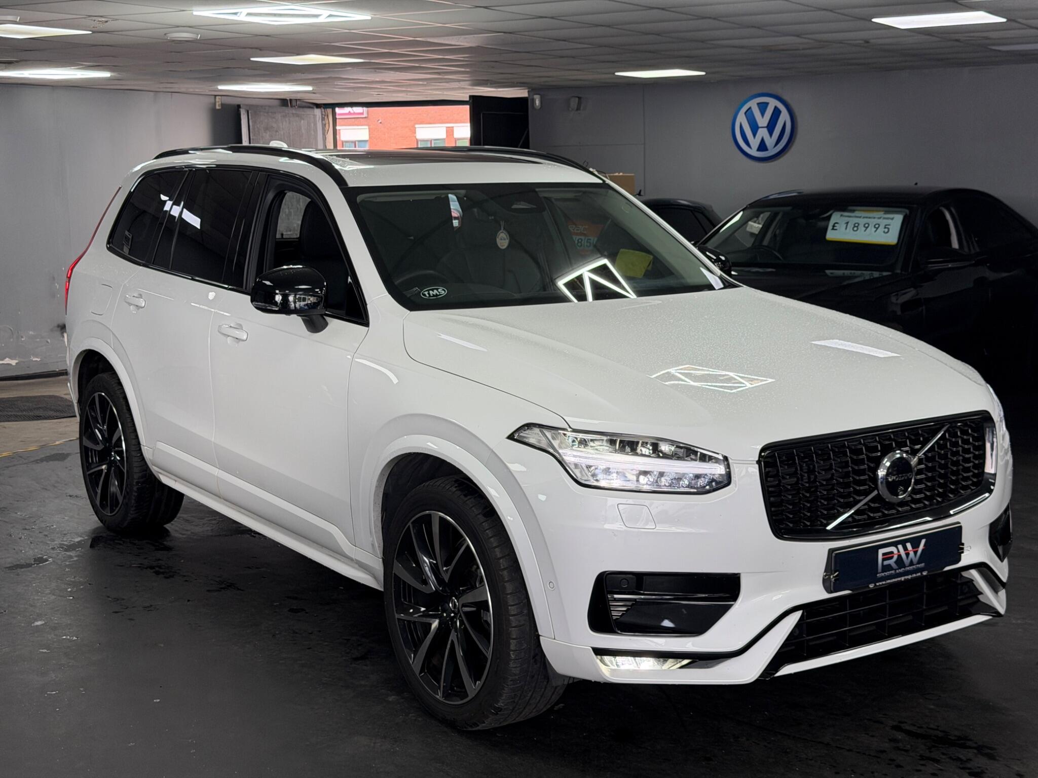 Volvo XC90 view 41
