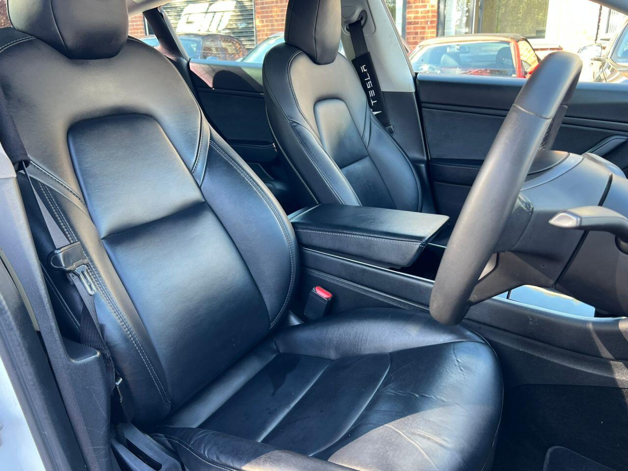 Tesla Model 3 view 15