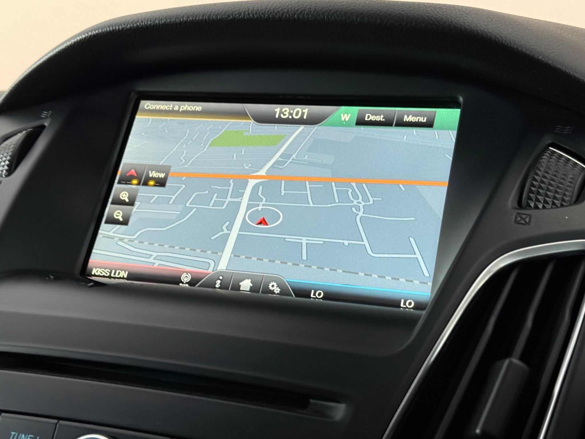 Ford Focus view 19
