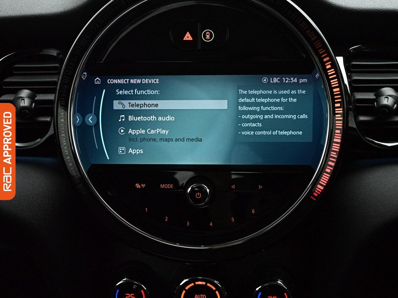 Mini Hatch view 16