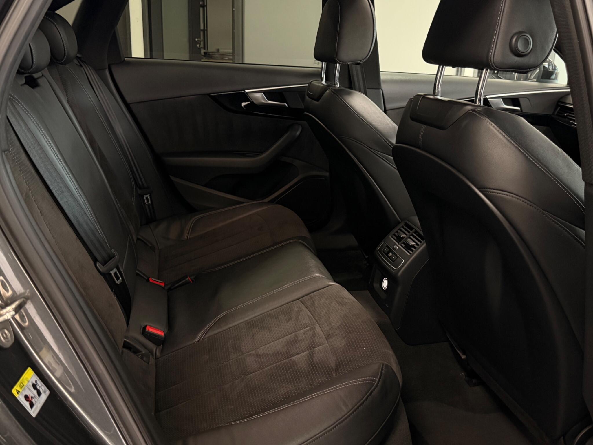 Audi A4 view 20