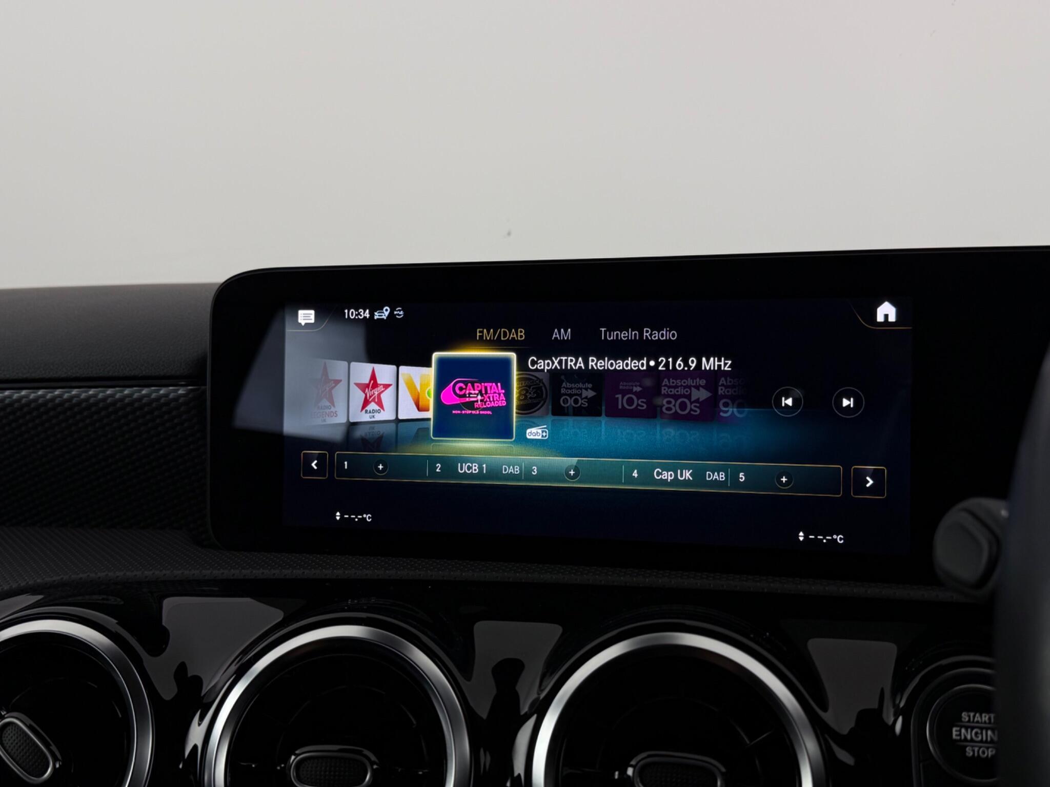 Mercedes-Benz A-Class view 29