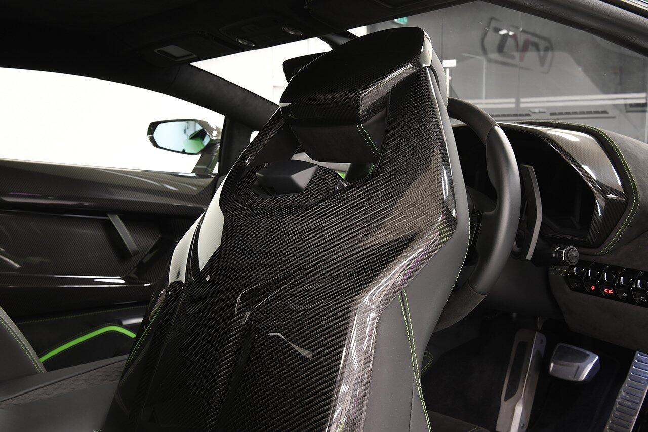 Lamborghini Aventador view 10