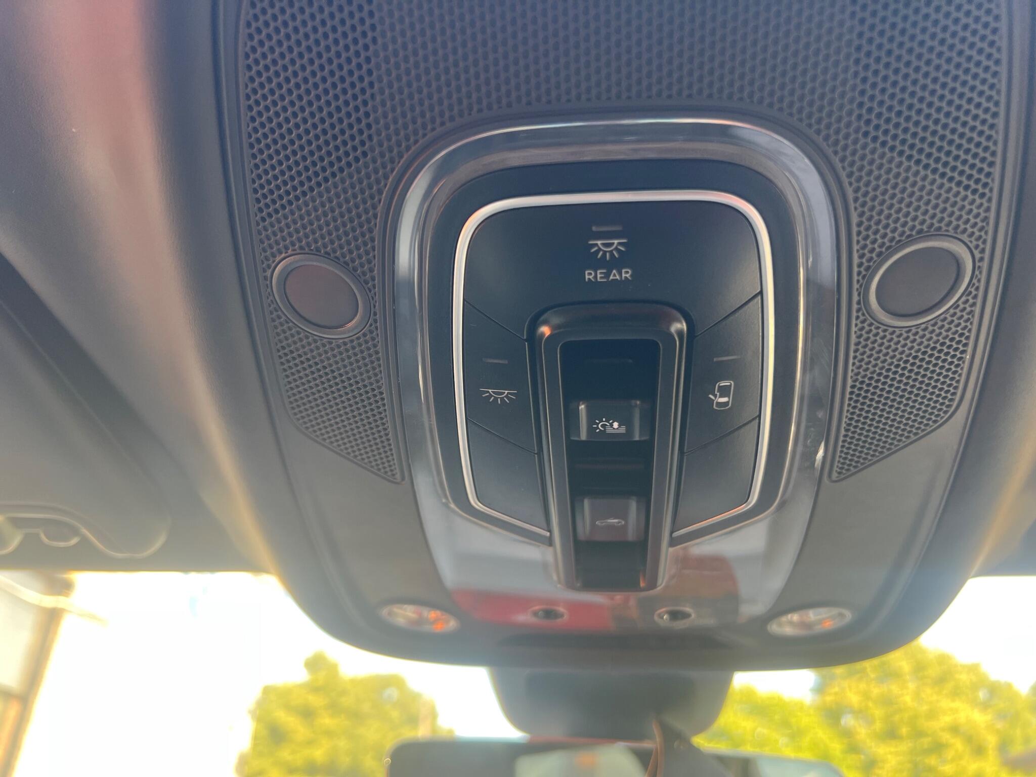 Bentley Bentayga view 68