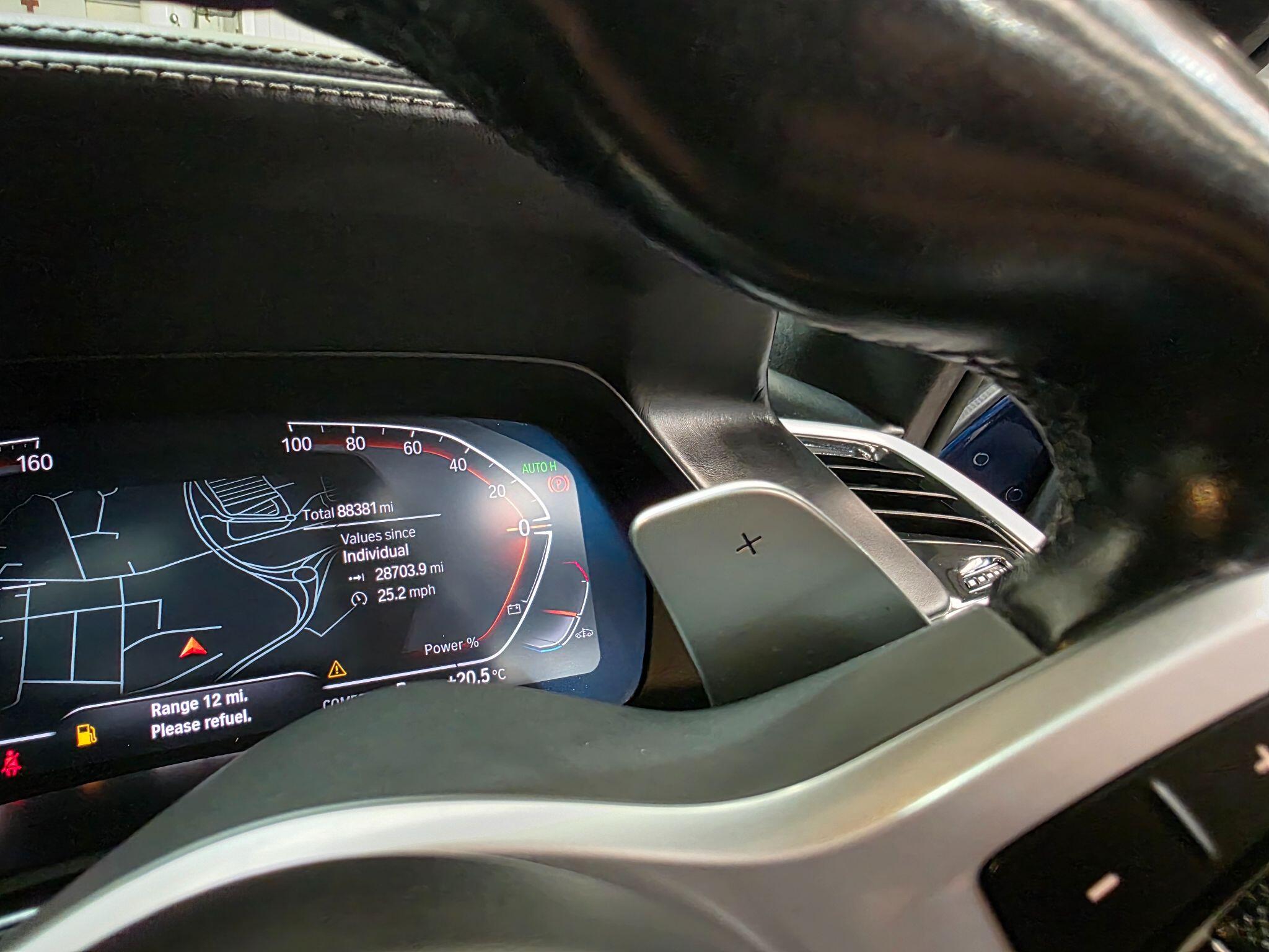 BMW X7 view 33