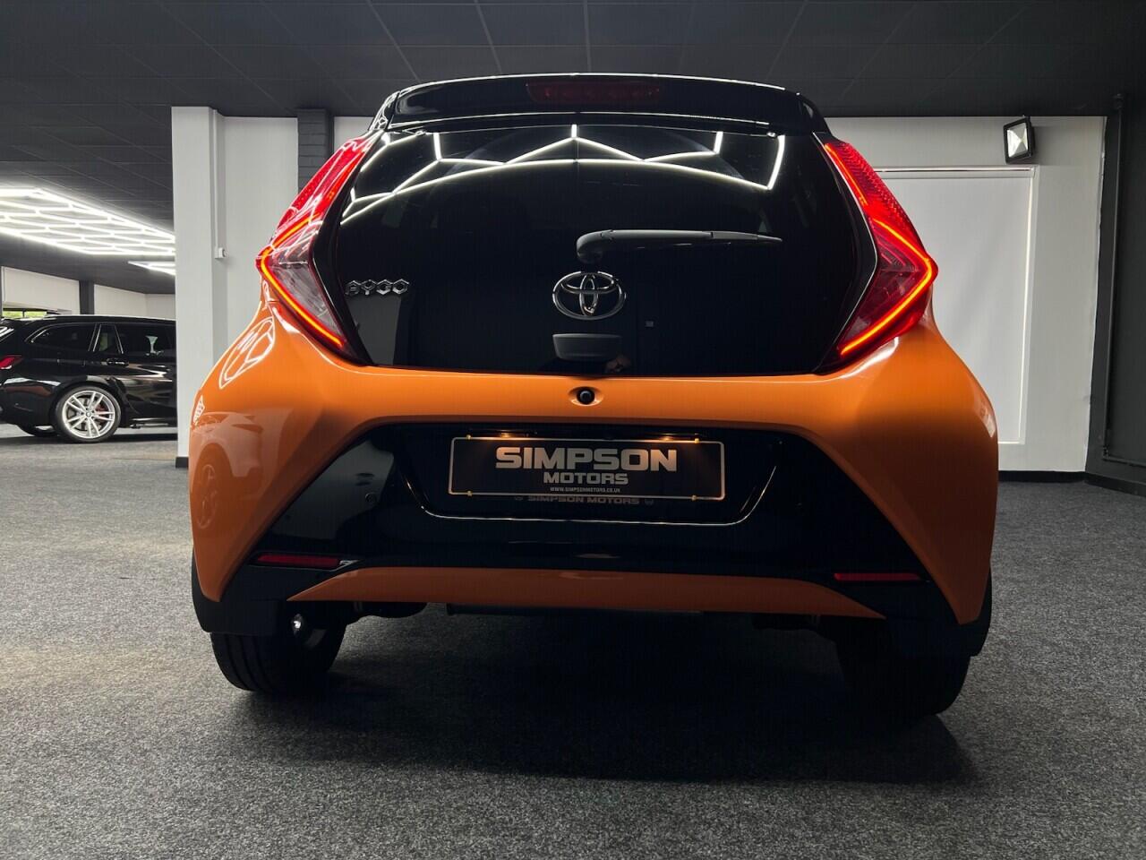 Toyota Aygo view 10