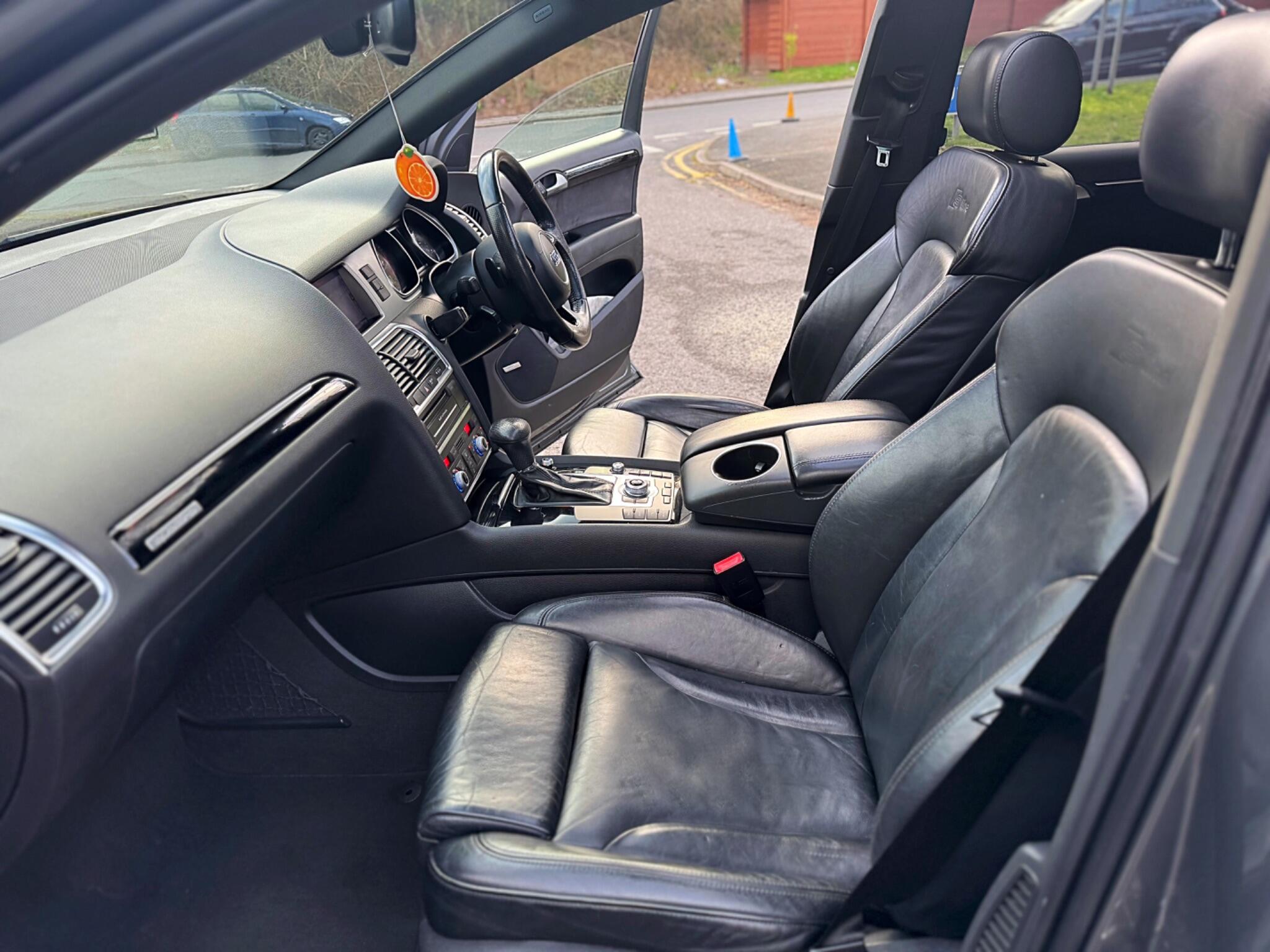 2014 Audi Q7 3.0 TDI V6 S line Sport Edition Tiptronic quattro Euro 5 (s/s) 5dr image 50