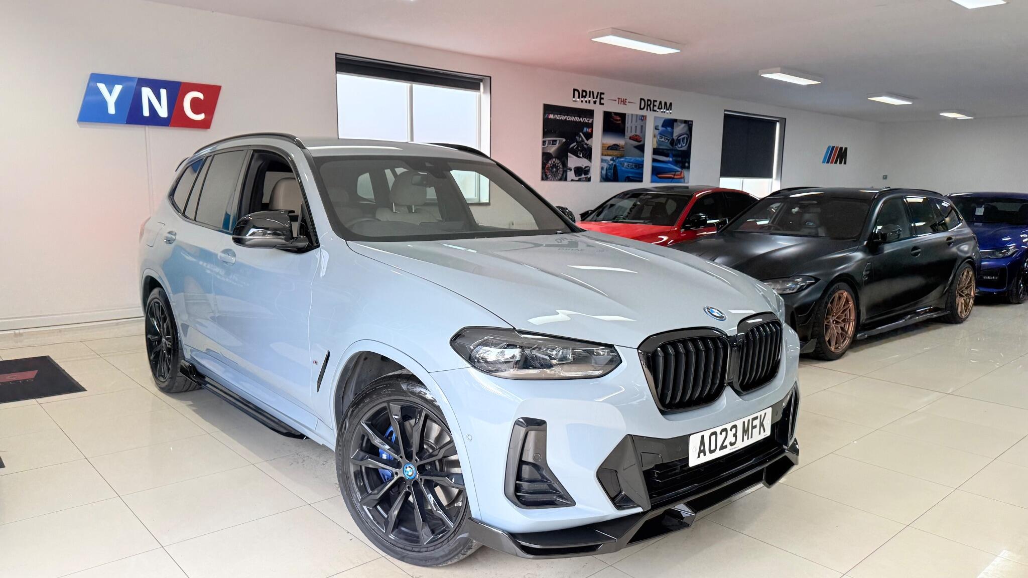 BMW X3 view 14