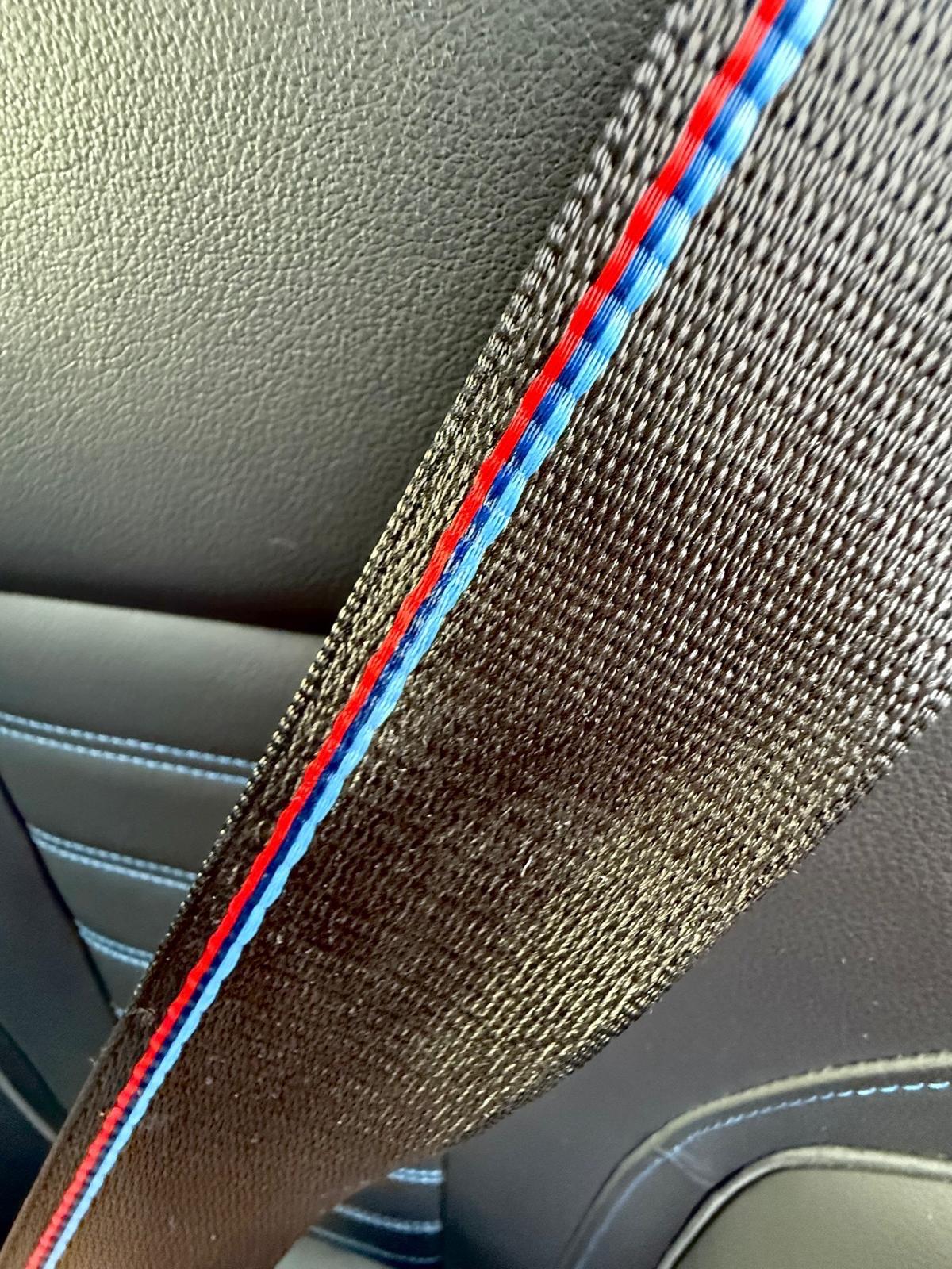 BMW 3 Series view 44