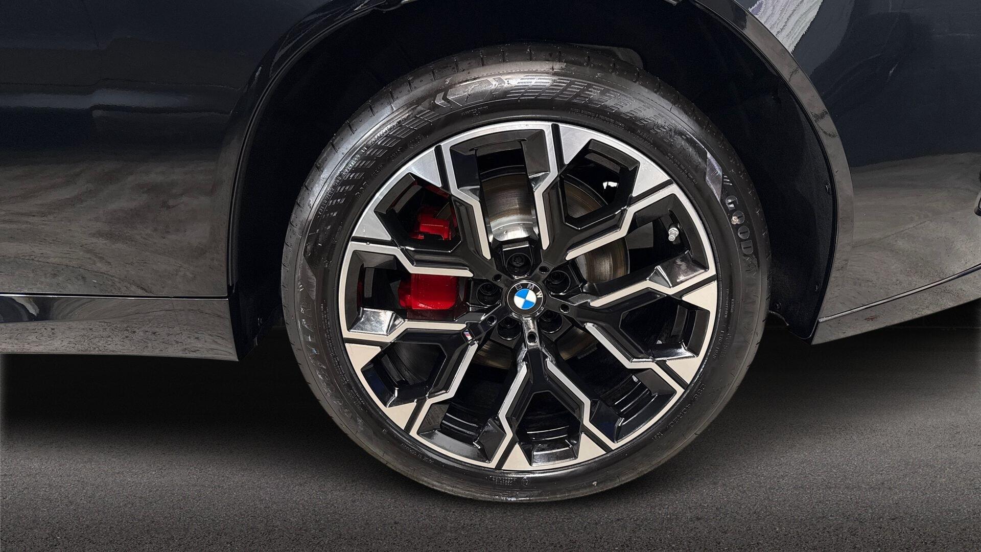 BMW X3 view 14