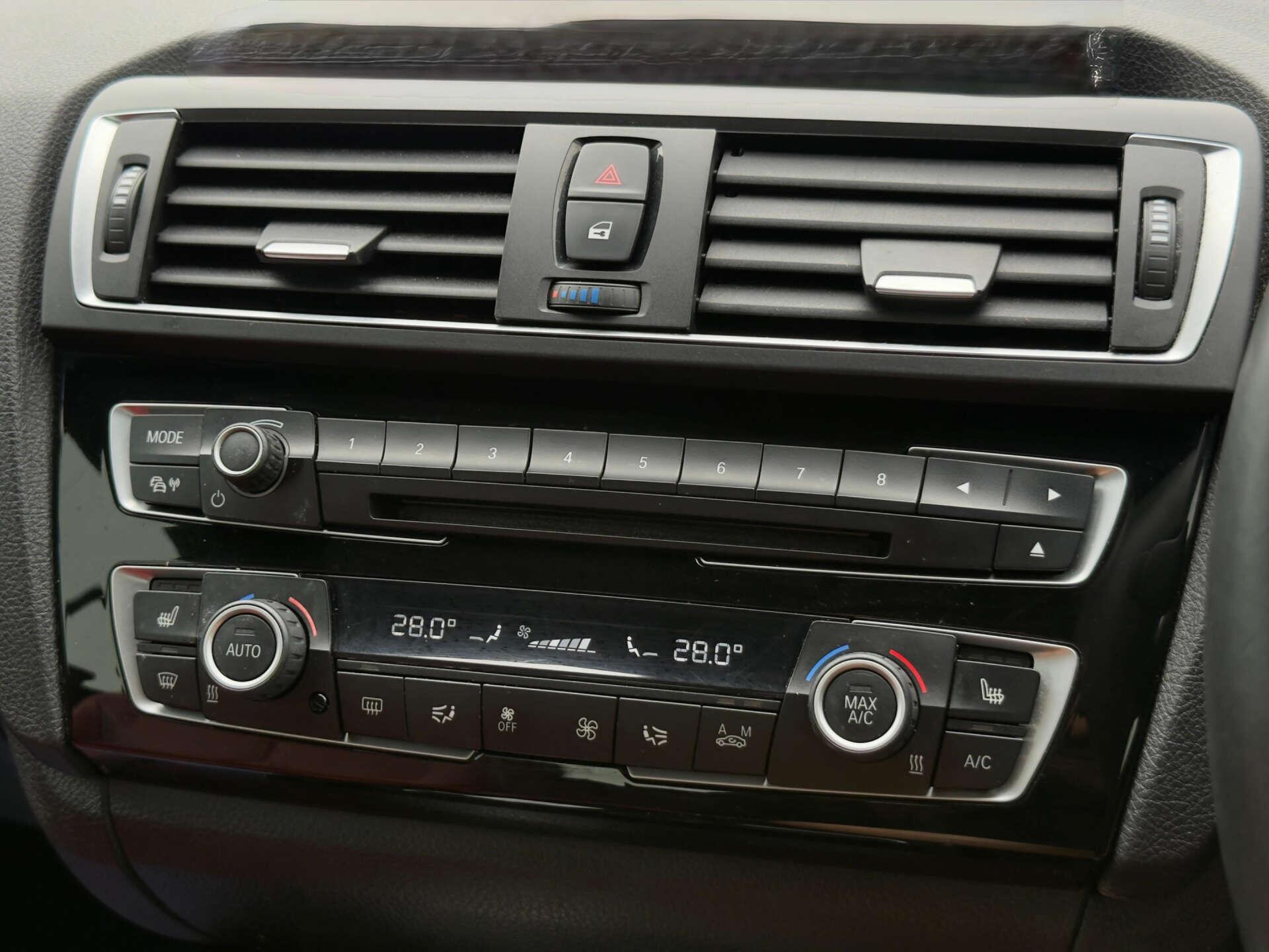 BMW 2 Series view 51