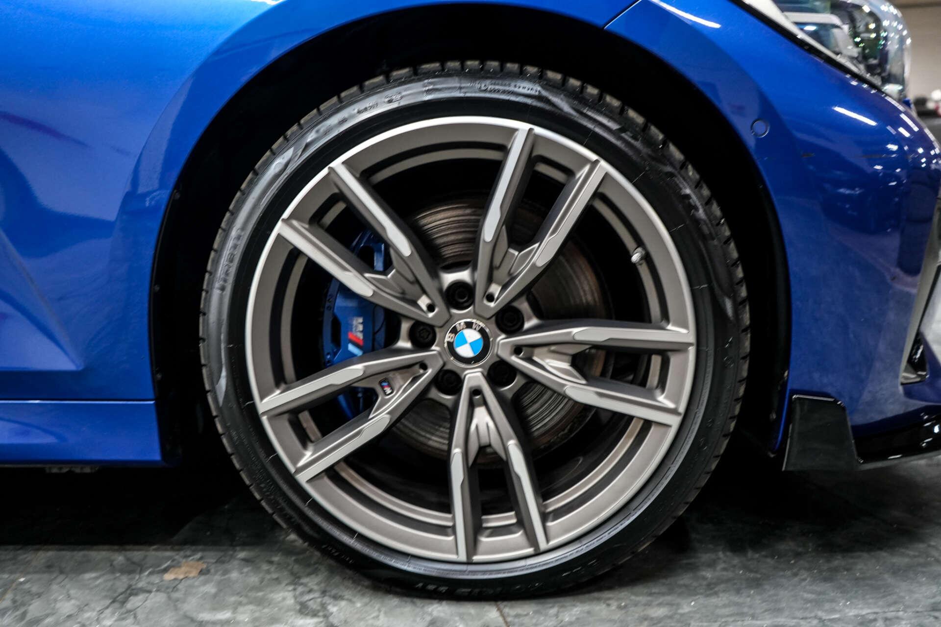 BMW 3 Series view 7