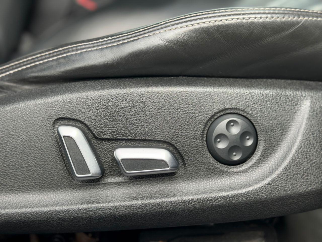 Audi S6 view 13