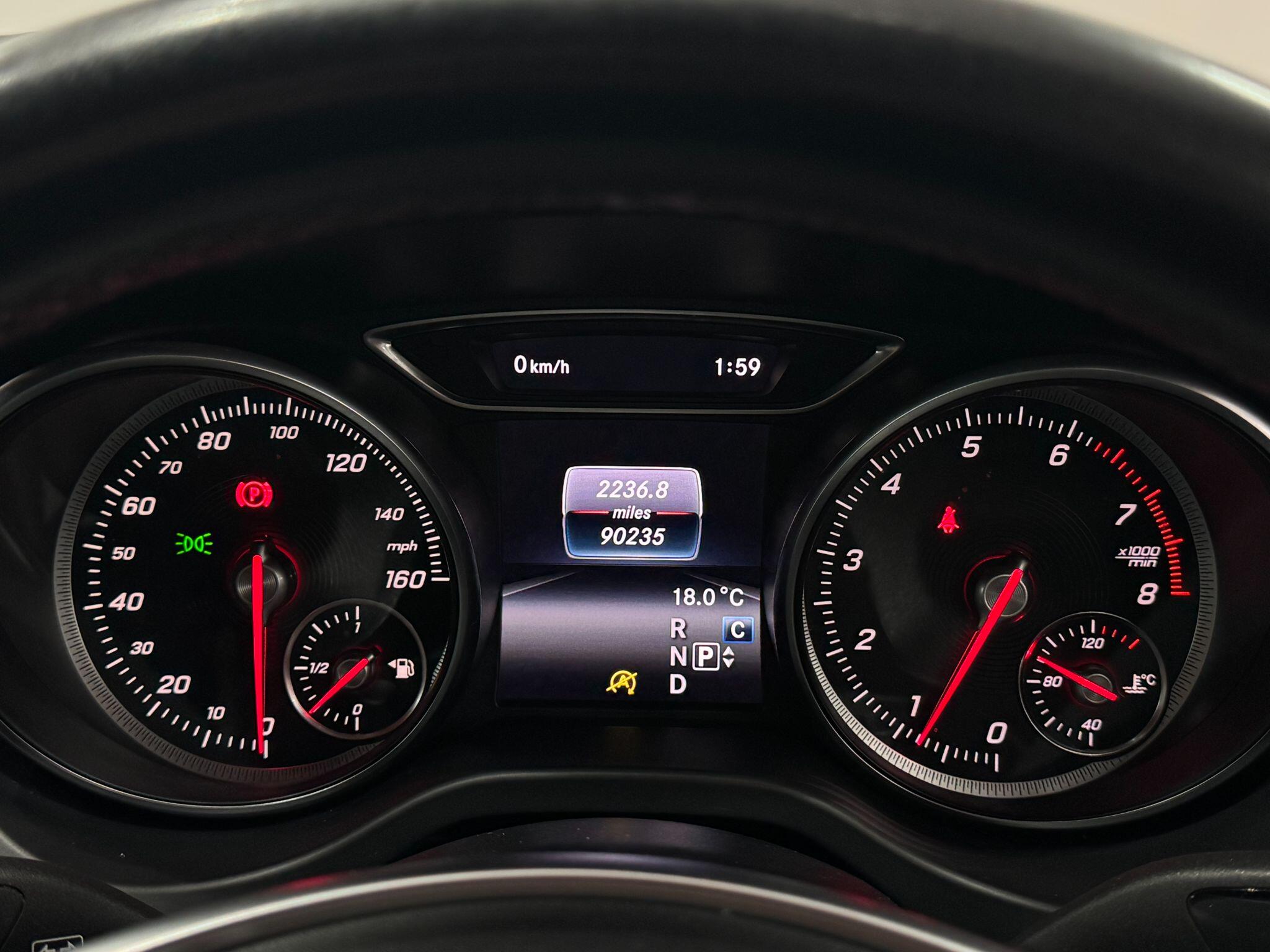 Mercedes-Benz CLA view 54
