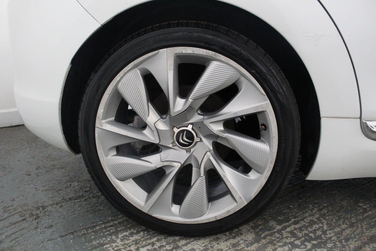 Citroen DS5 view 60
