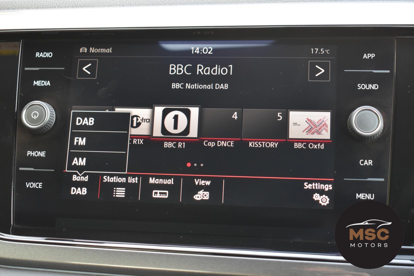 Volkswagen Polo view 50