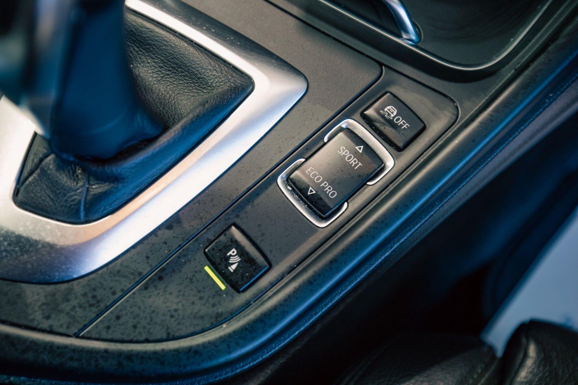 BMW 4 Series view 19