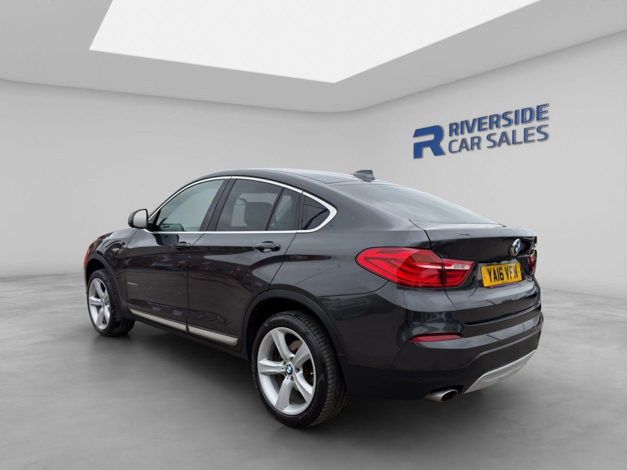 BMW X4 view 7