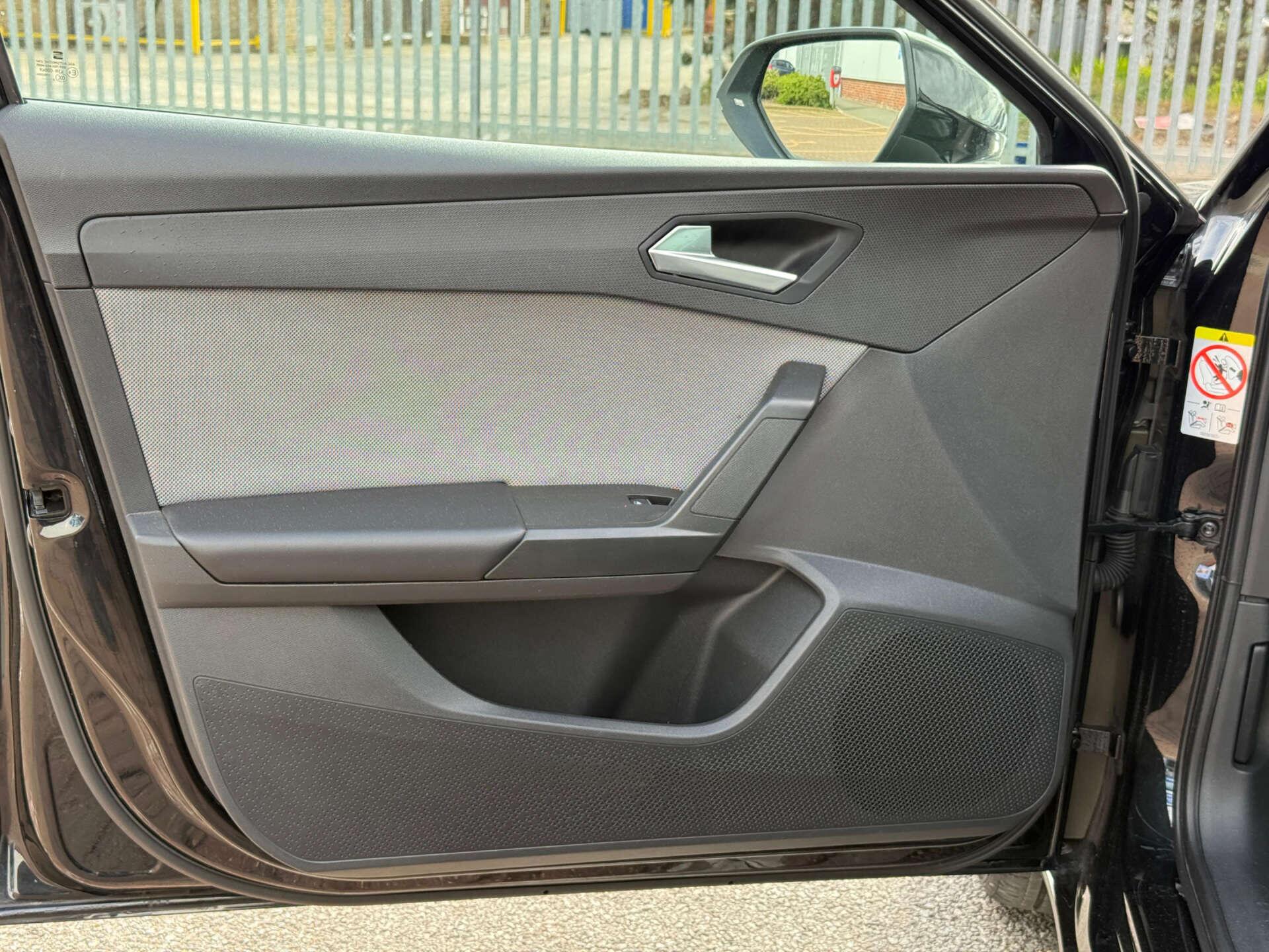 Seat Leon Leon view 34