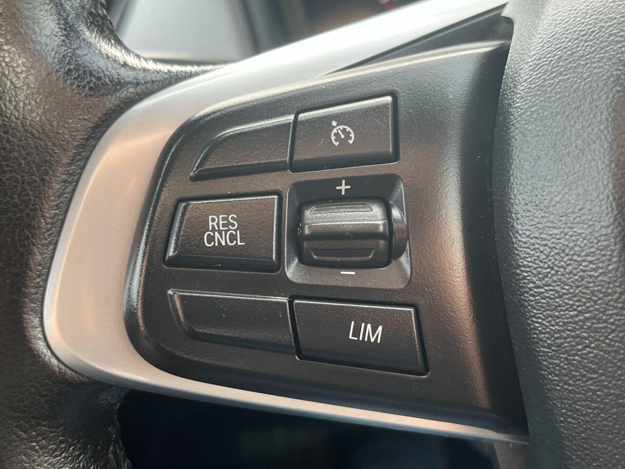 BMW 2 Series Active Tourer view 26