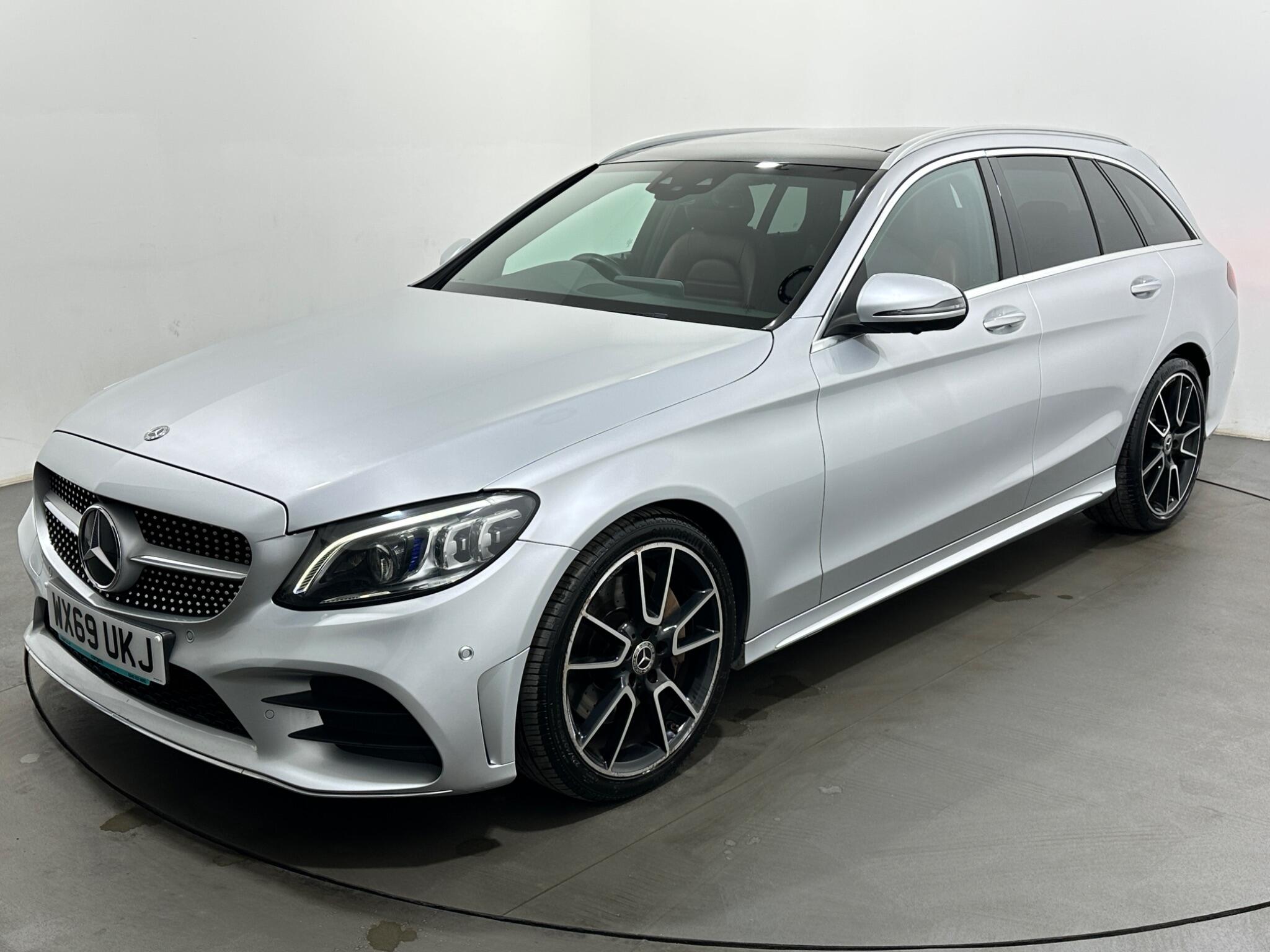 Mercedes-Benz C Class view 56