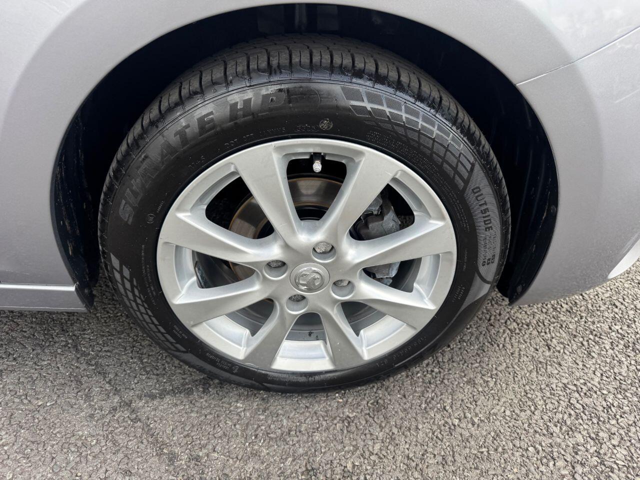 Vauxhall Corsa view 9