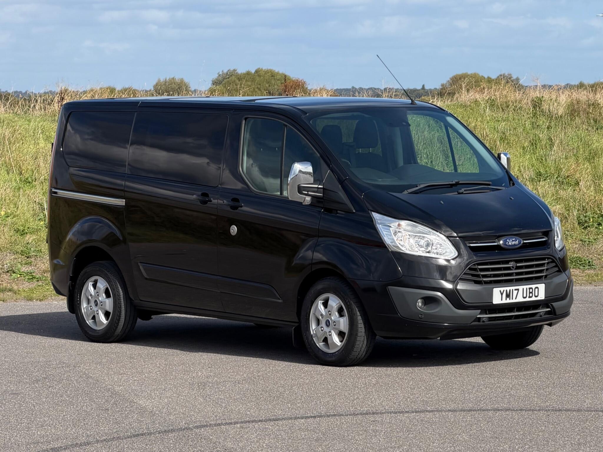 Ford Transit Custom view 37