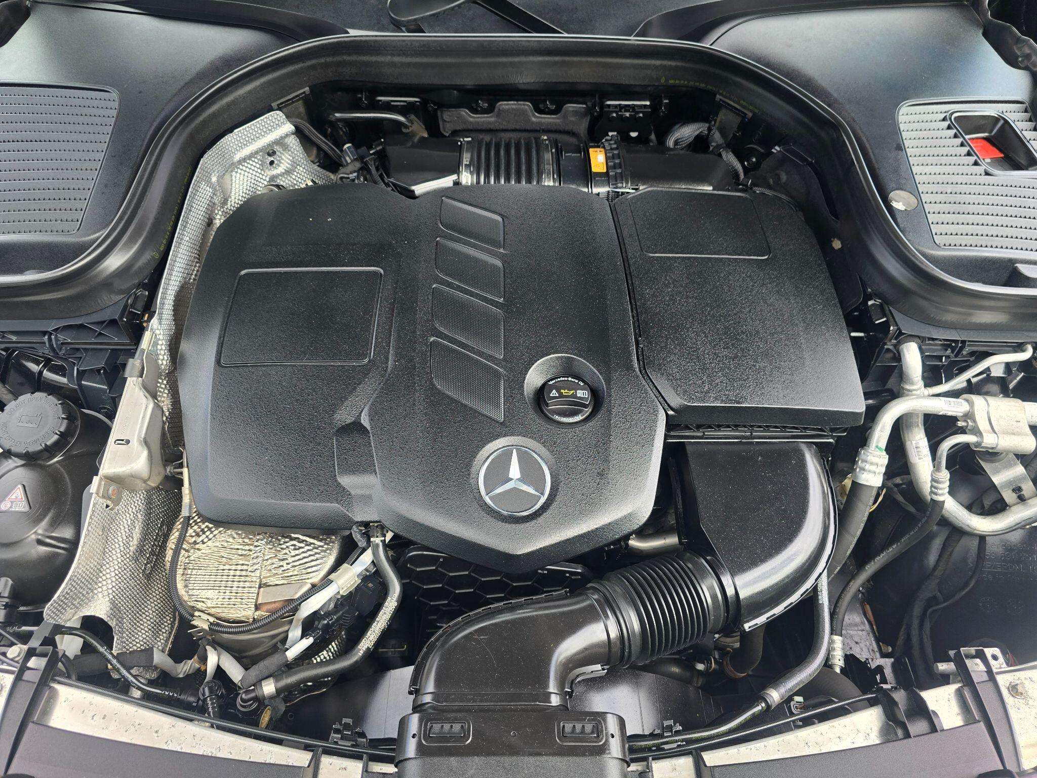 Mercedes-Benz GLC view 69
