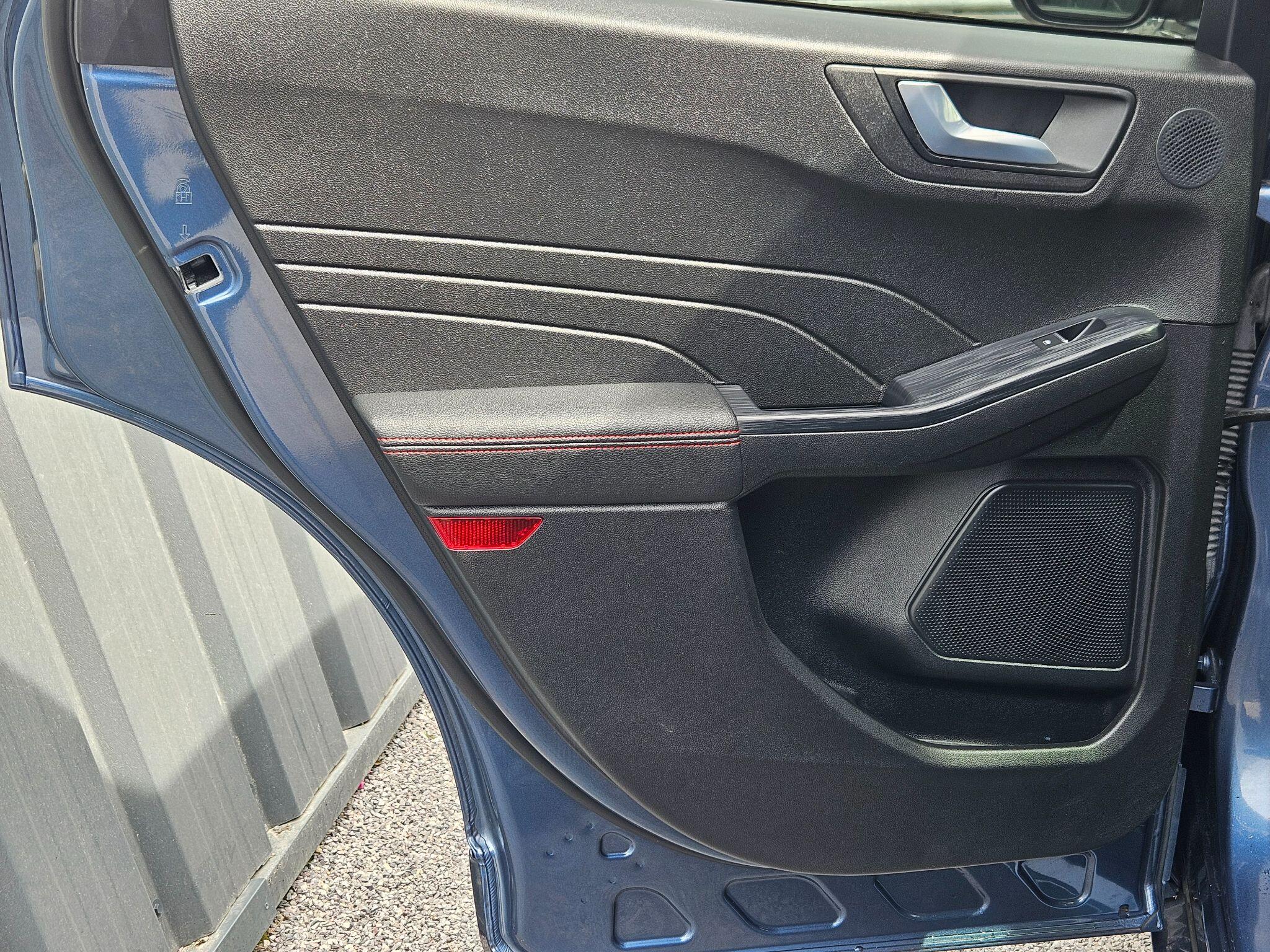 2022 Ford Kuga image 55