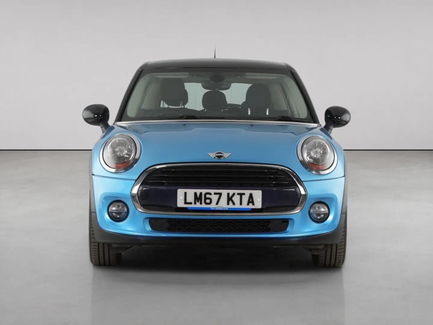 Mini Hatch view 5