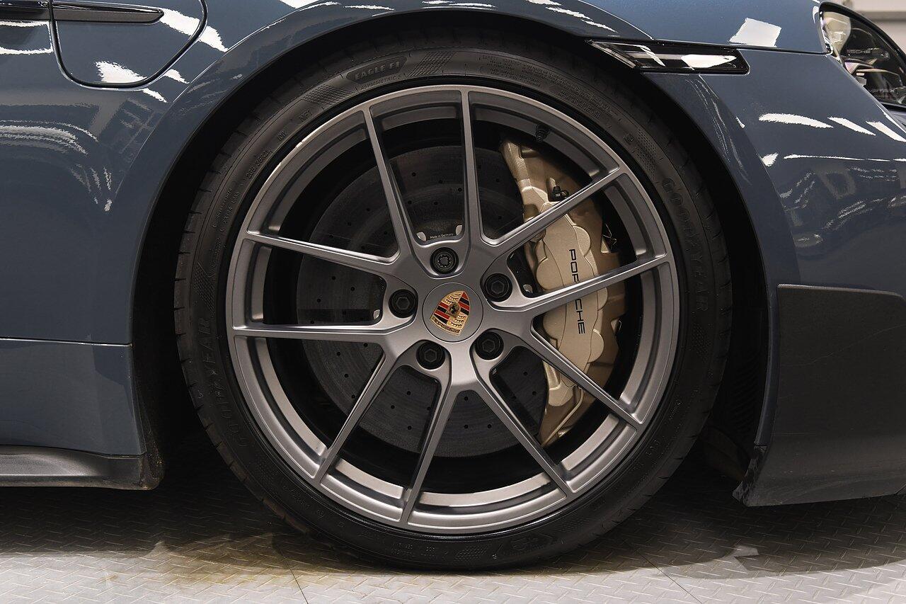 Porsche Taycan view 56