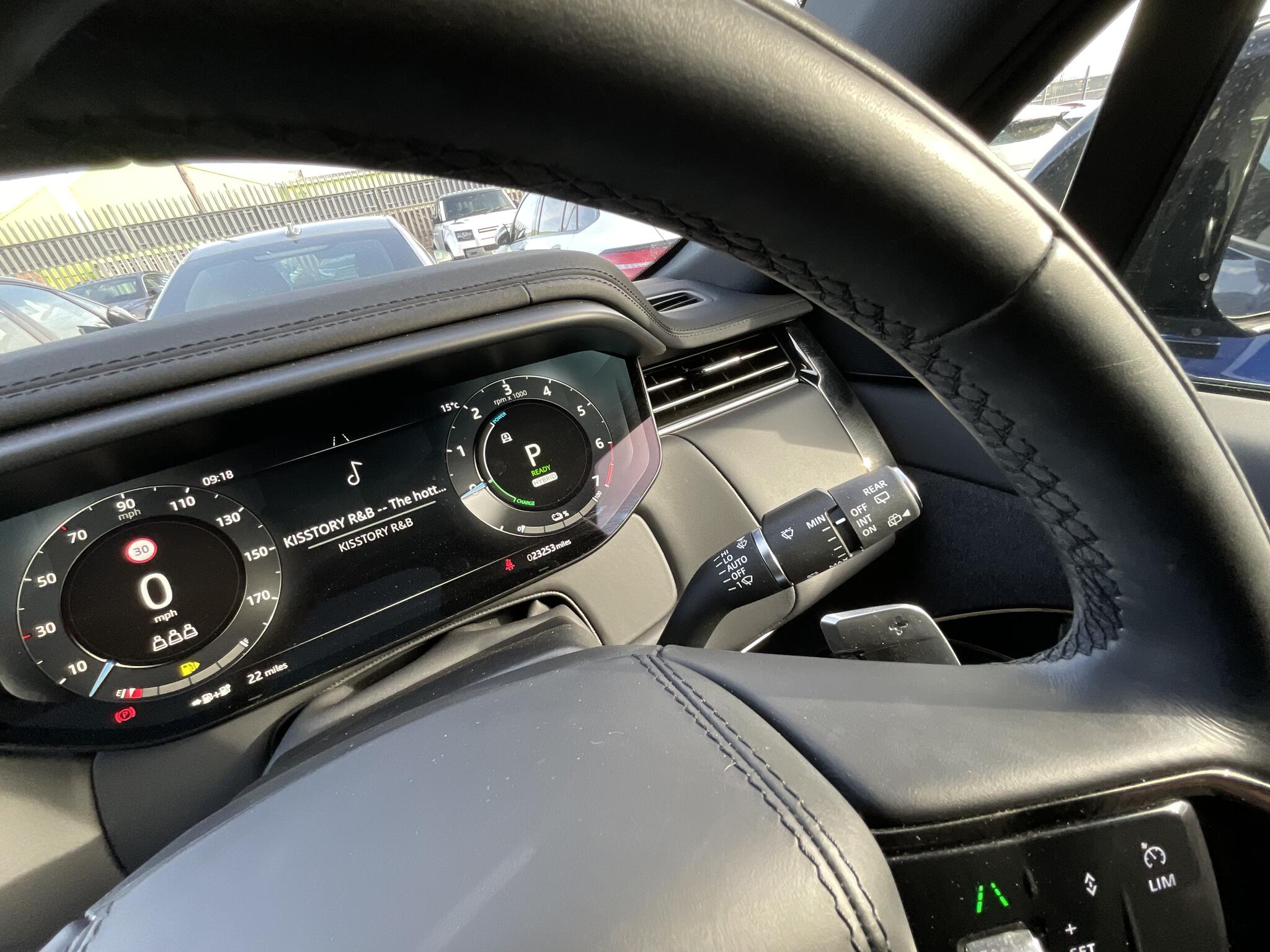 Land Rover Range Rover Sport view 29