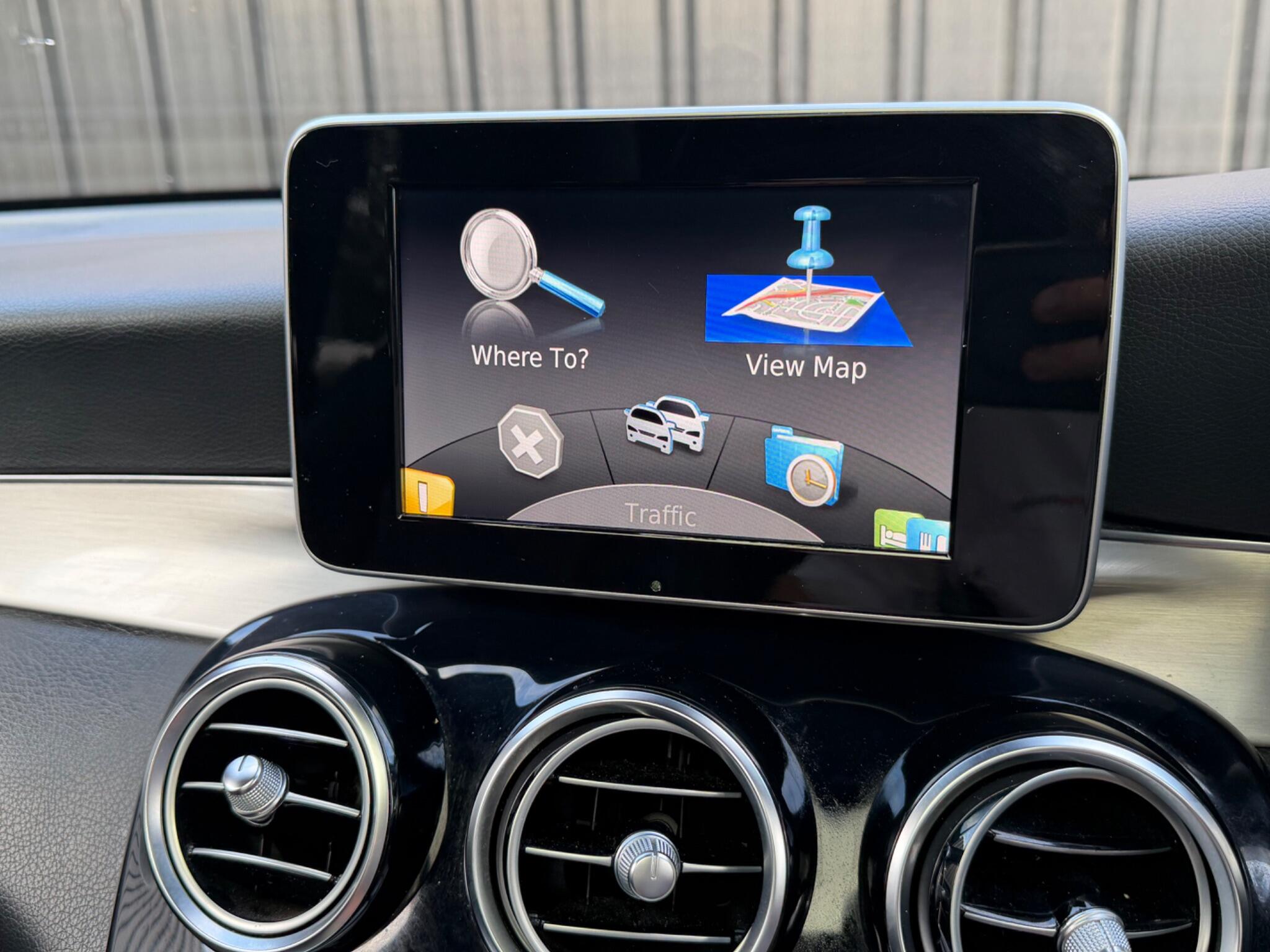 Mercedes-Benz GLC view 38