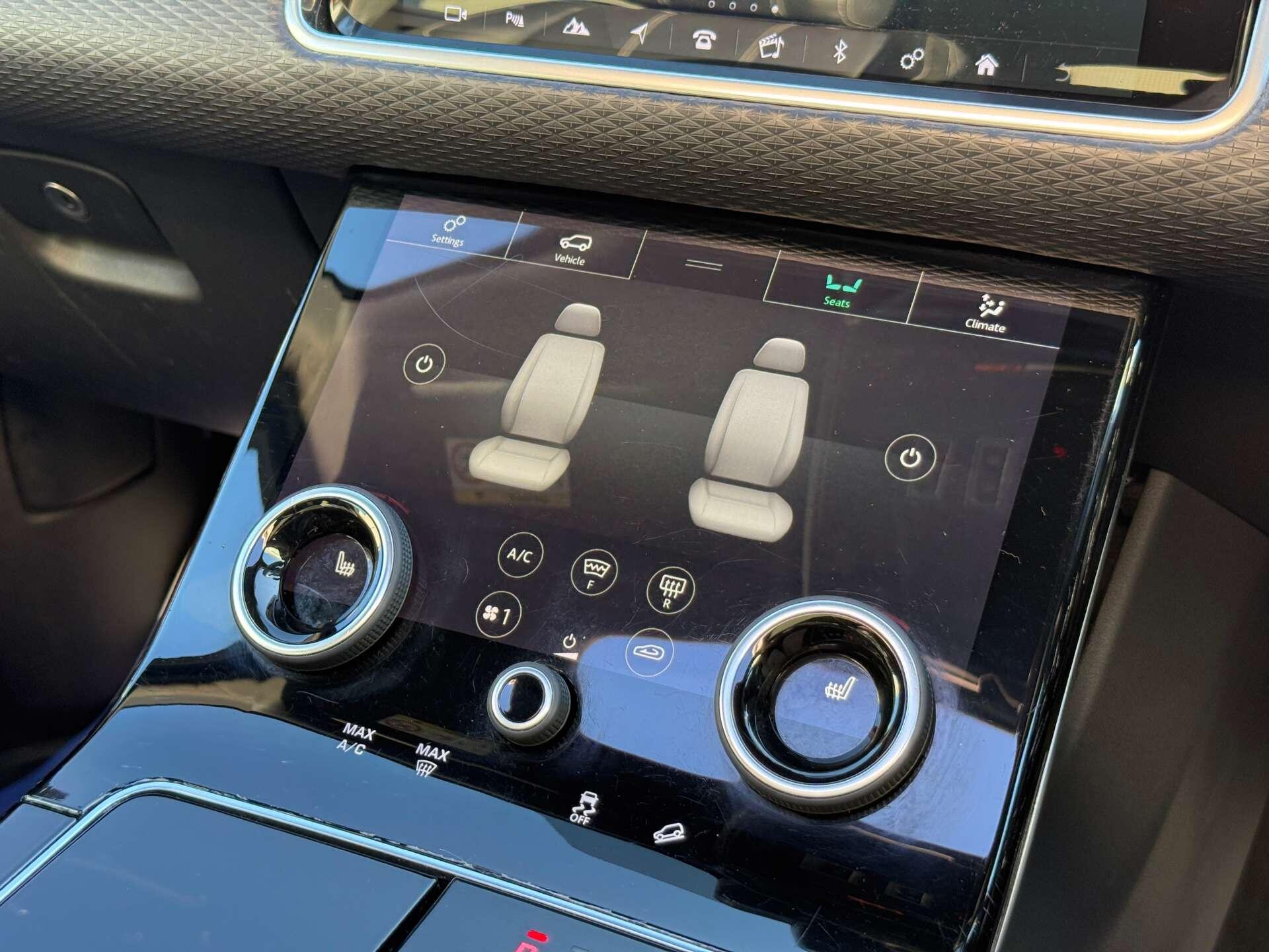 Land Rover Range Rover Velar view 74